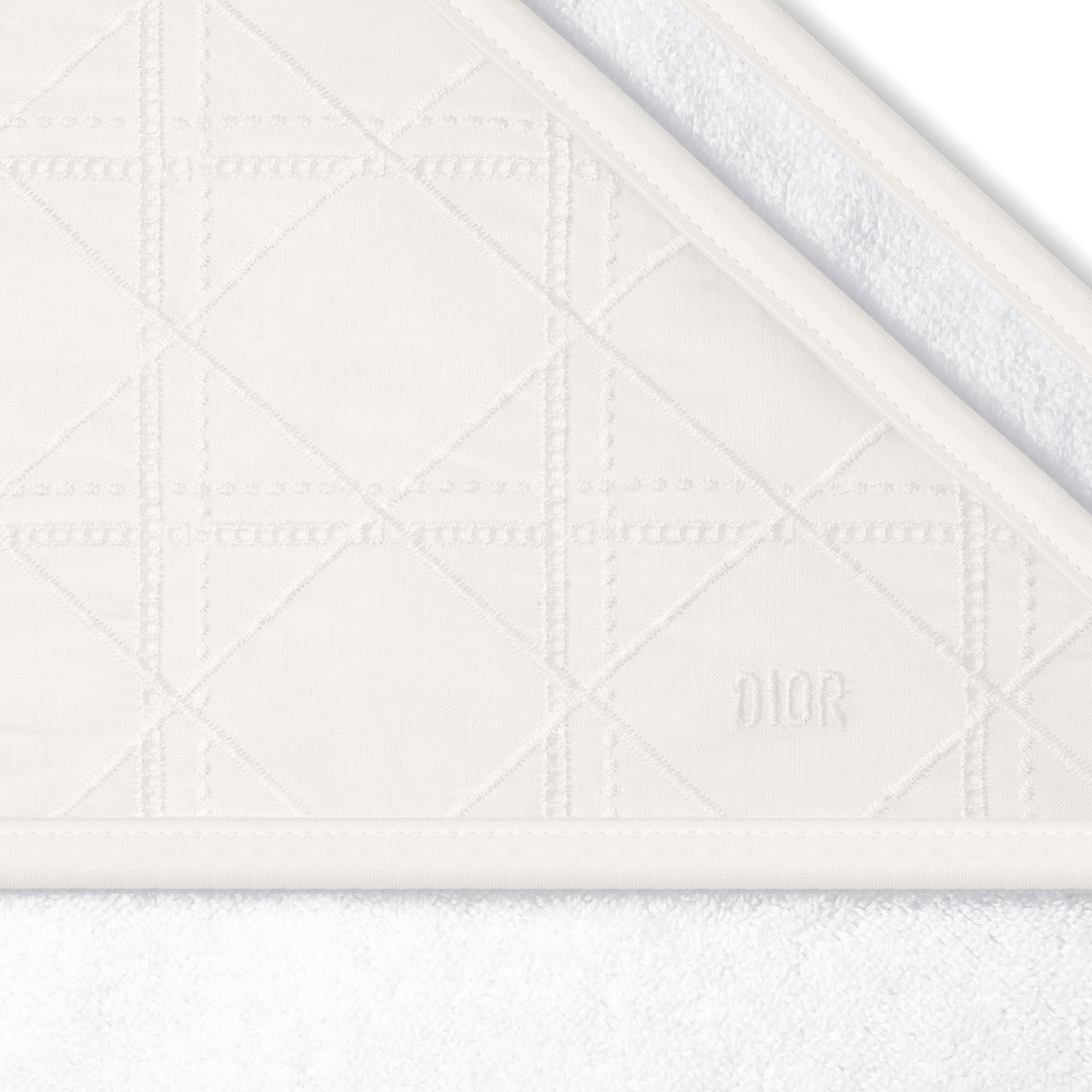 Hooded Baby Towel Detailed view