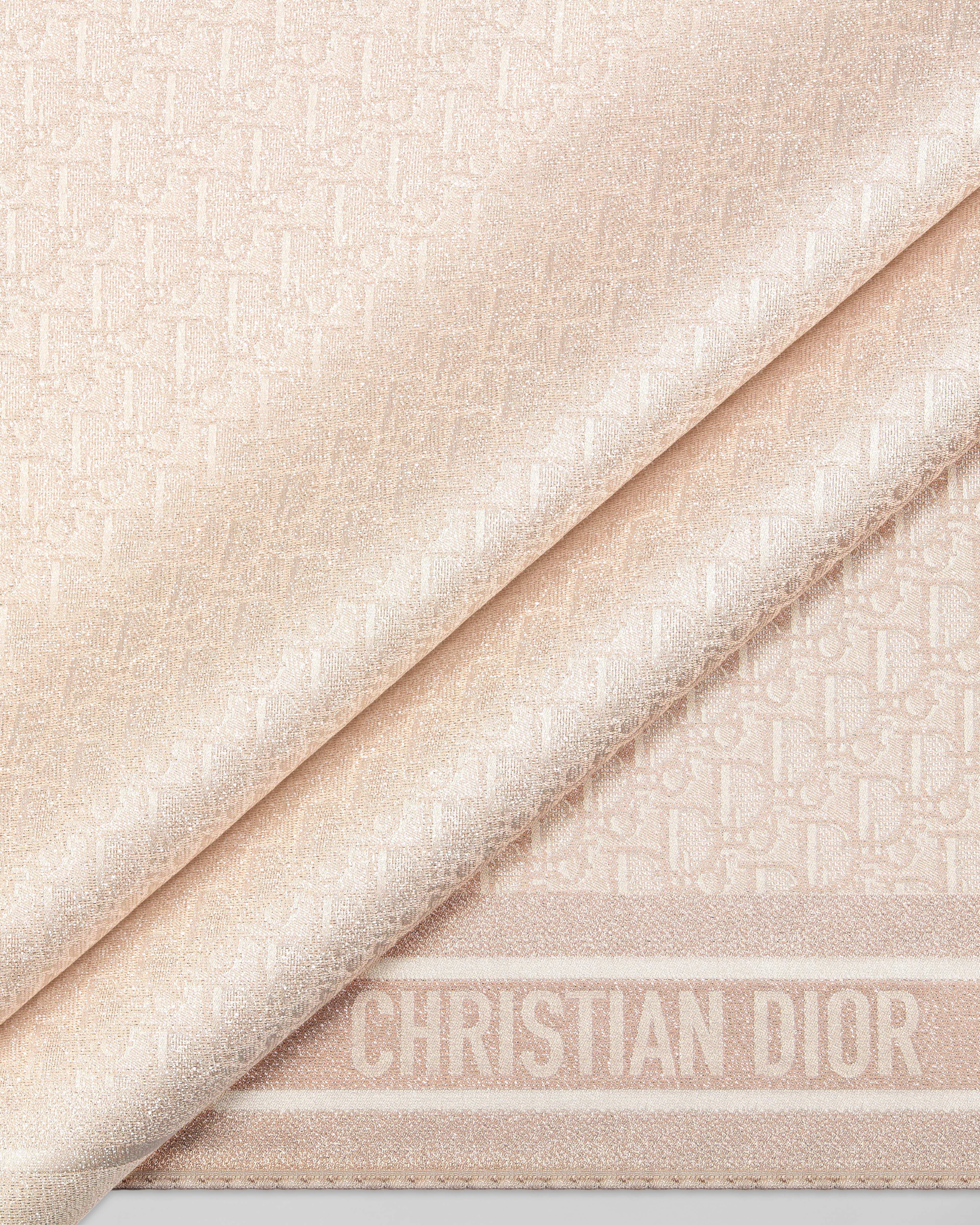 Scialle Dior Oblique Natte Misto seta e cachemire con filo metallizzato color Rose des Vents E09