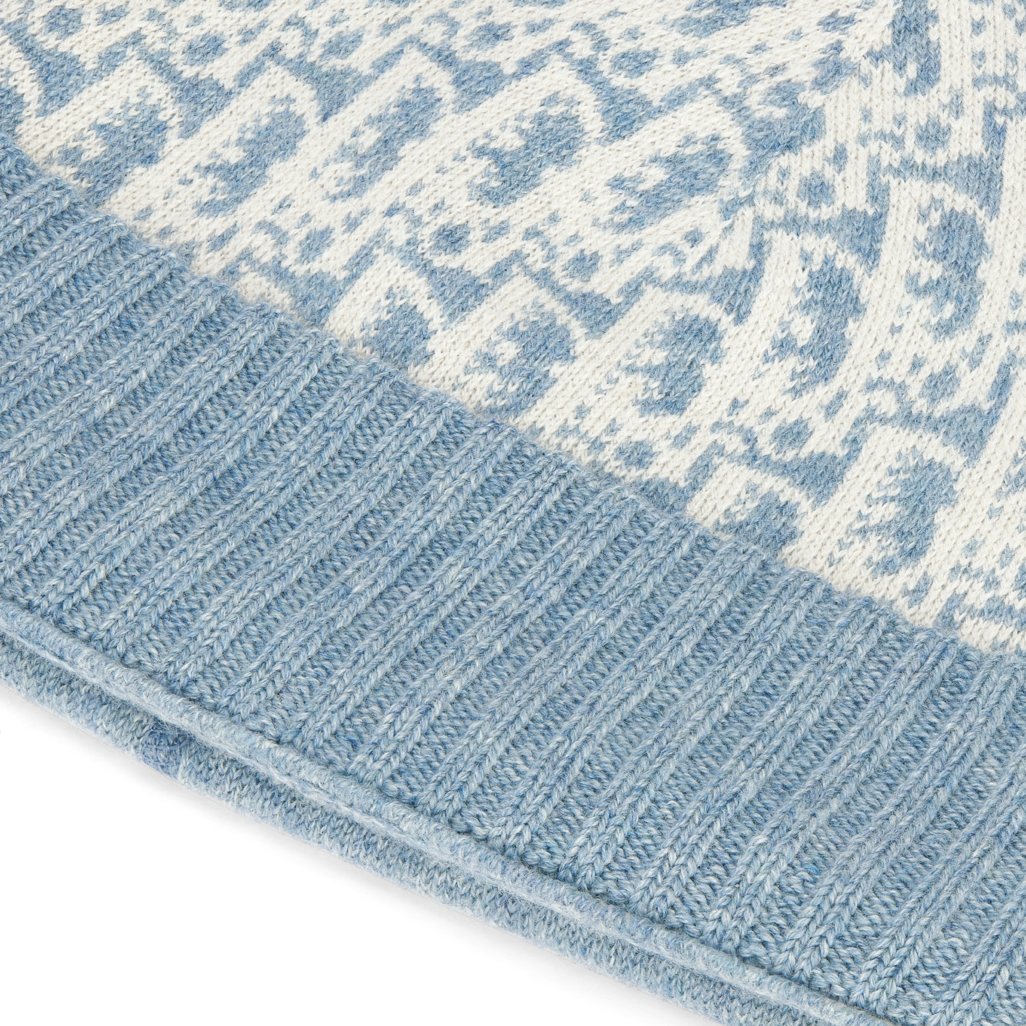 DiorAlps Dior Oblique Beanie Ecru and Chambray Blue Cashmere-Blend Intarsia Jacquard E09