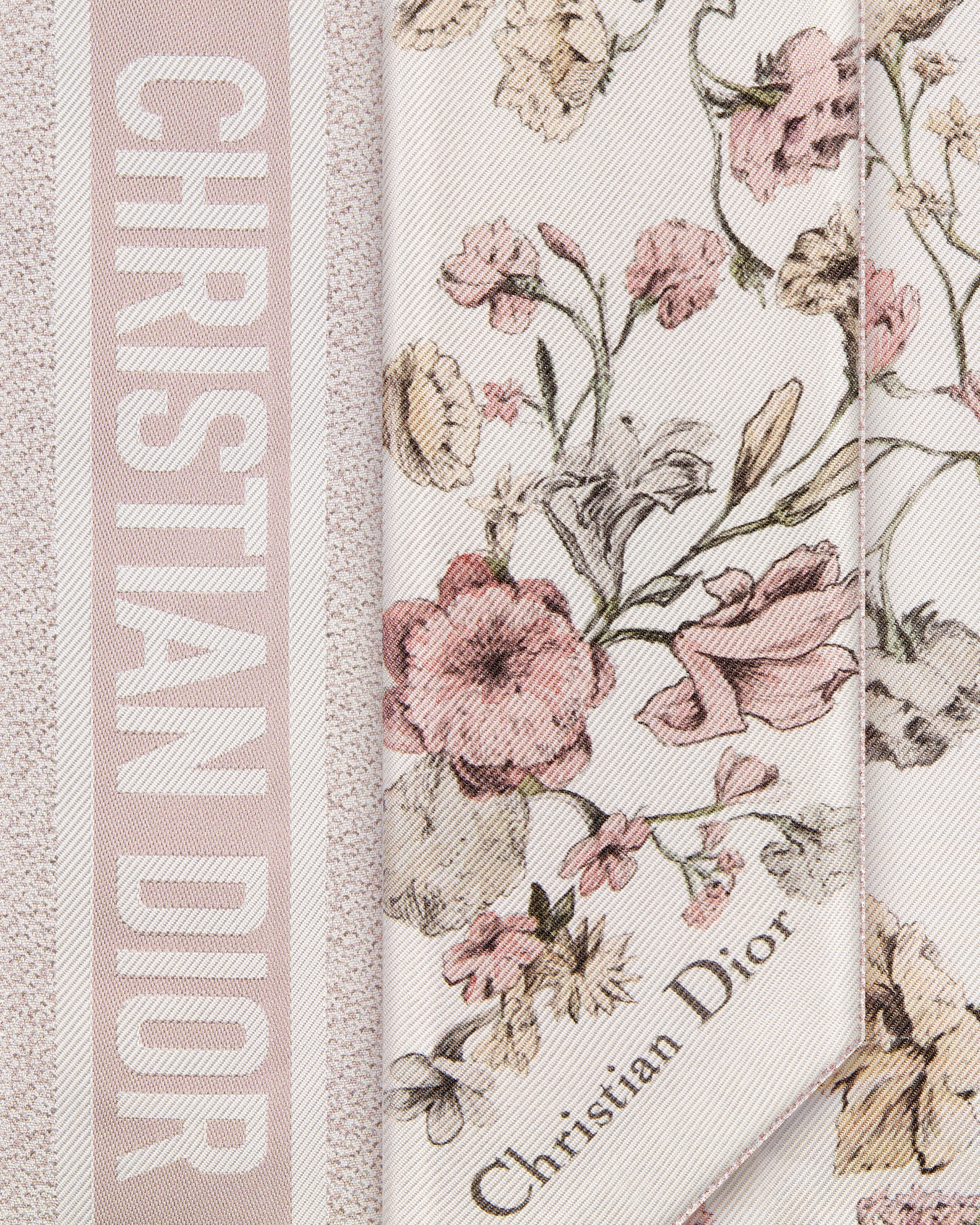 Pañuelo Mitzah Millefiori Sarga de seda blanca y rosa E09