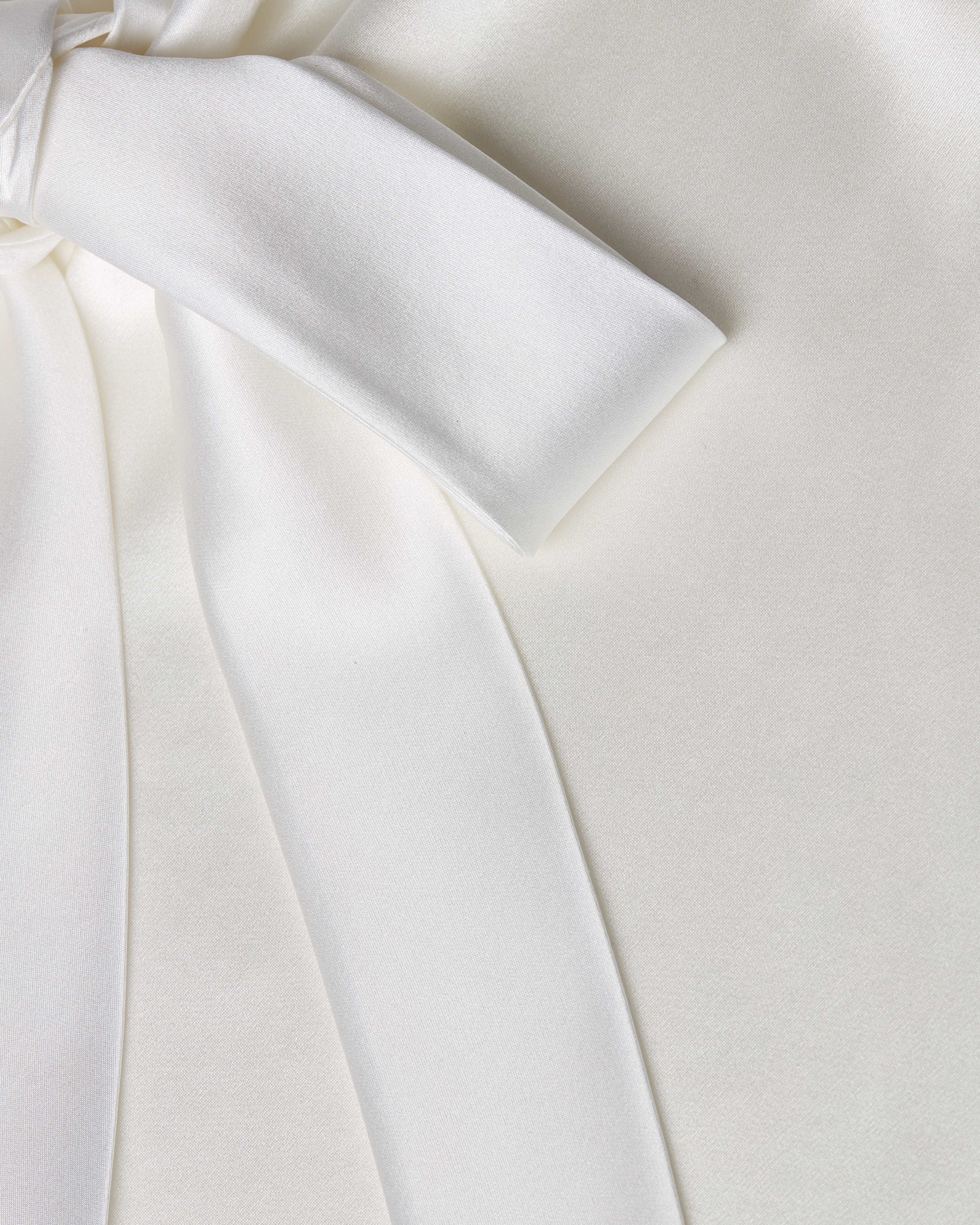 Blouse with Rear Tie White Silk Twill E10