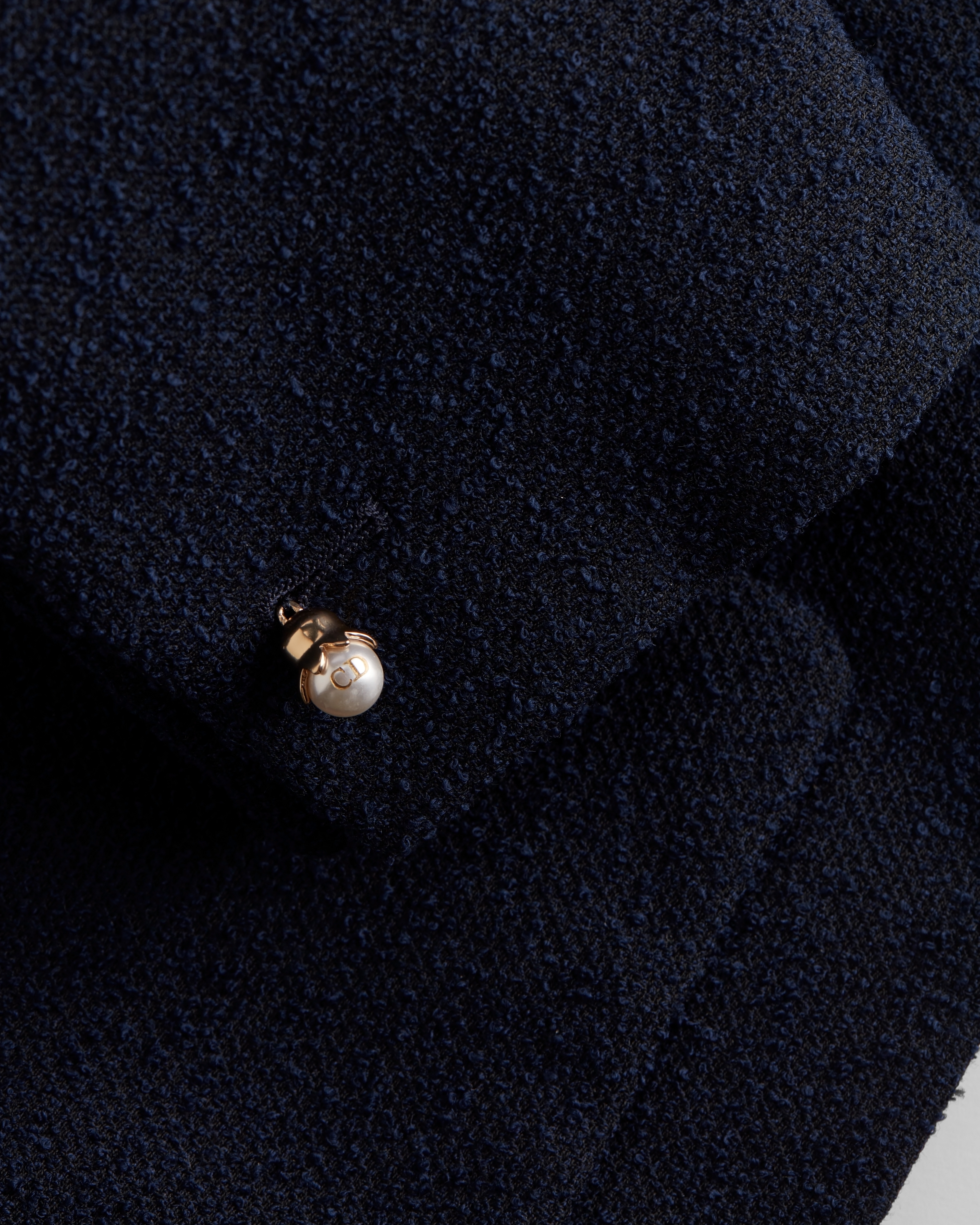 Jaqueta cropped Mescla de lã virgem e algodão buclê azul-marinho E11