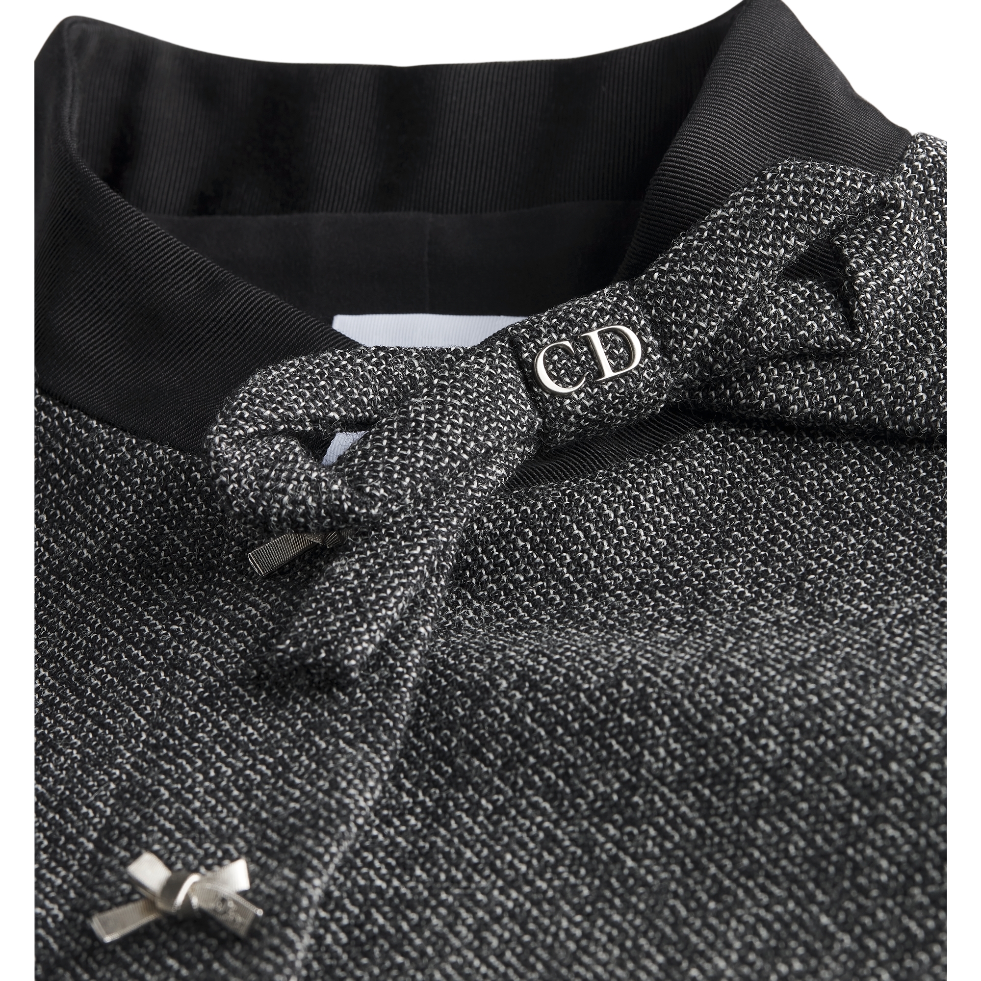 Cropped Jacket Black and White Virgin Wool Tweed E09