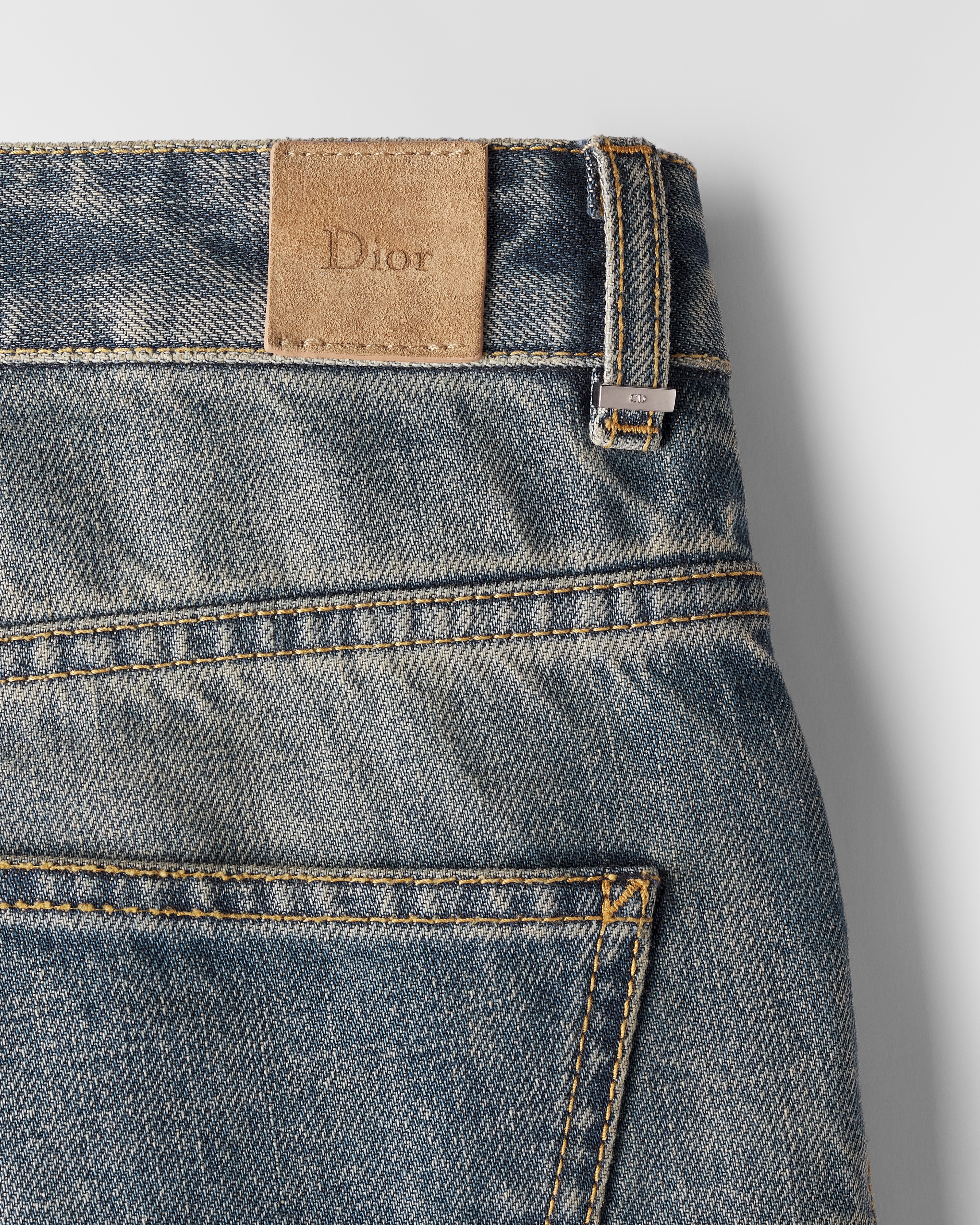 Jean évasé brodé Denim de coton délavé bleu à motif Dior Clover vert E09