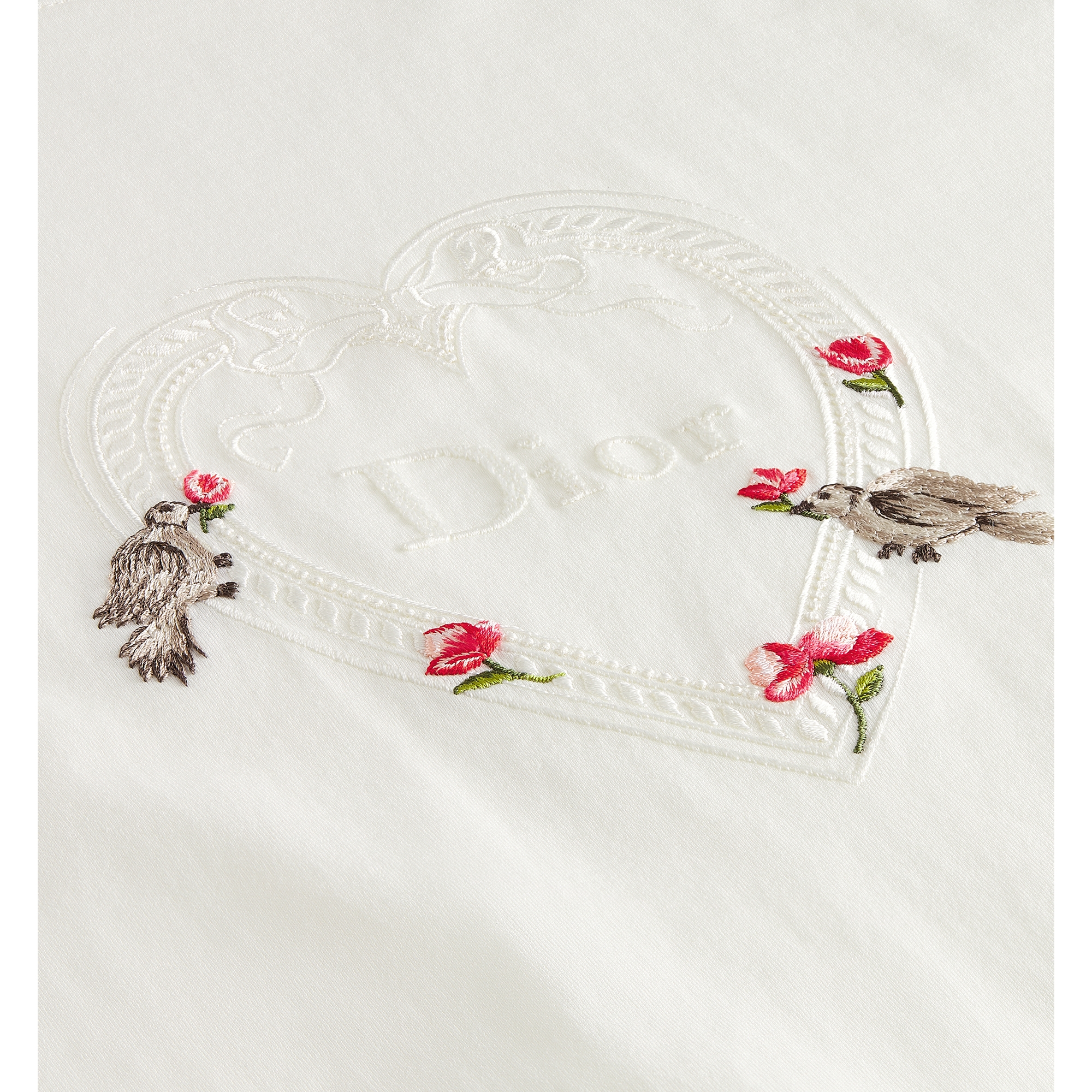 Dioramour Fitted T-Shirt White Cotton Jersey with Multicolor Doves & Roses Motif E09