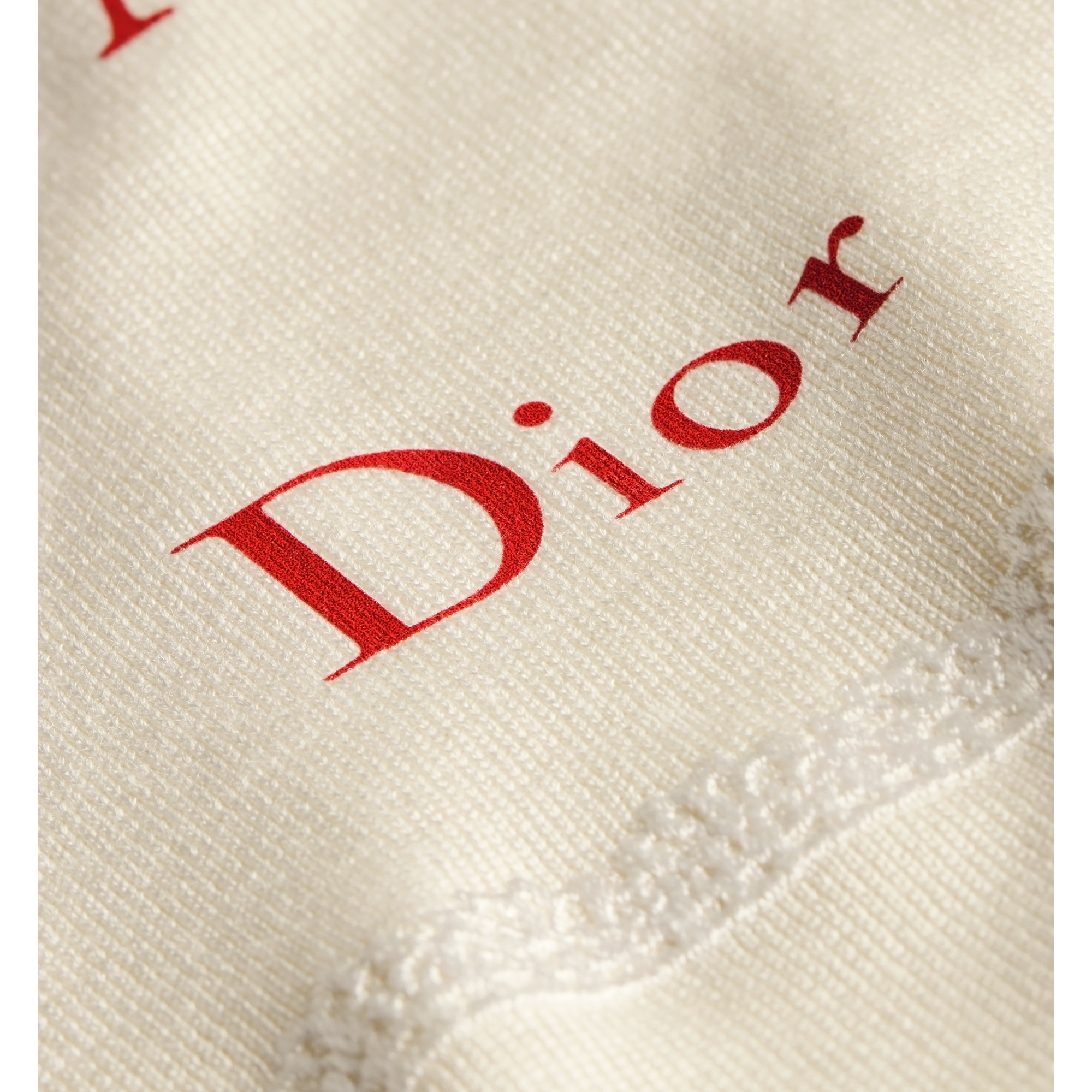 Book Cover Short-Sleeved Sweater Ecru and Red Silk Knit E10