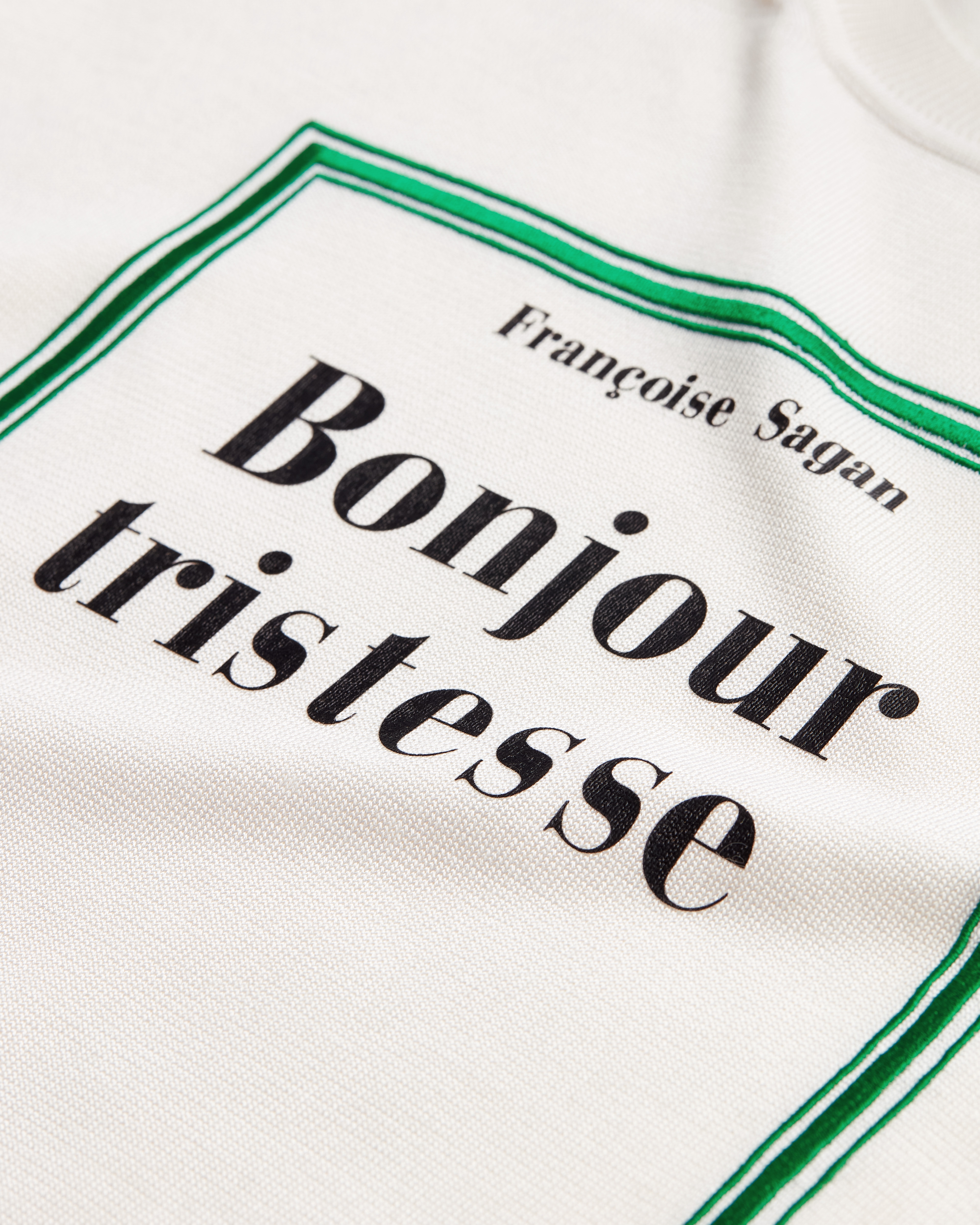 Book Cover Short-Sleeved Sweater White and Green Silk Knit E09