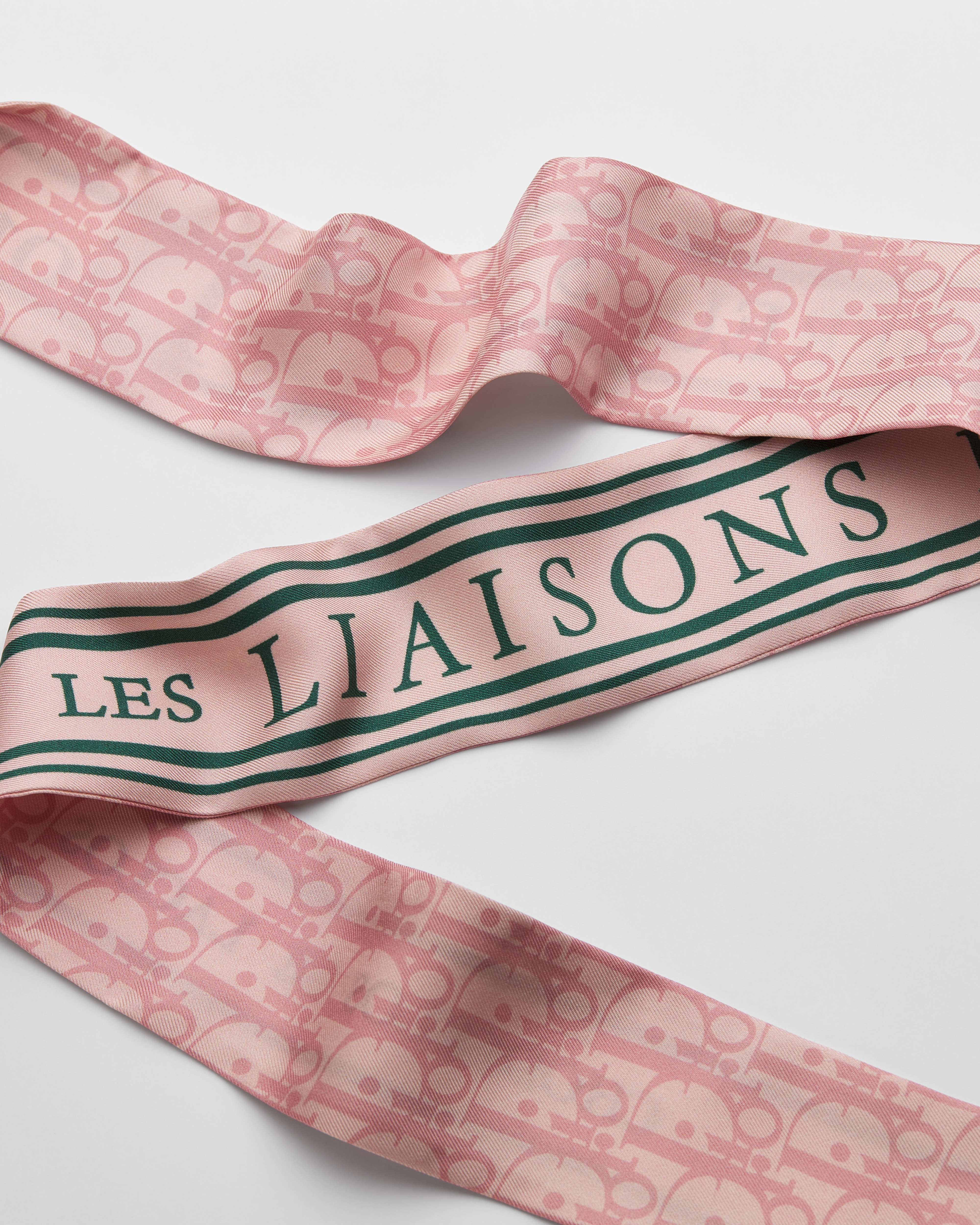 Book Cover Mitzah-Schal Seidentwill in Rosa und Grün E09