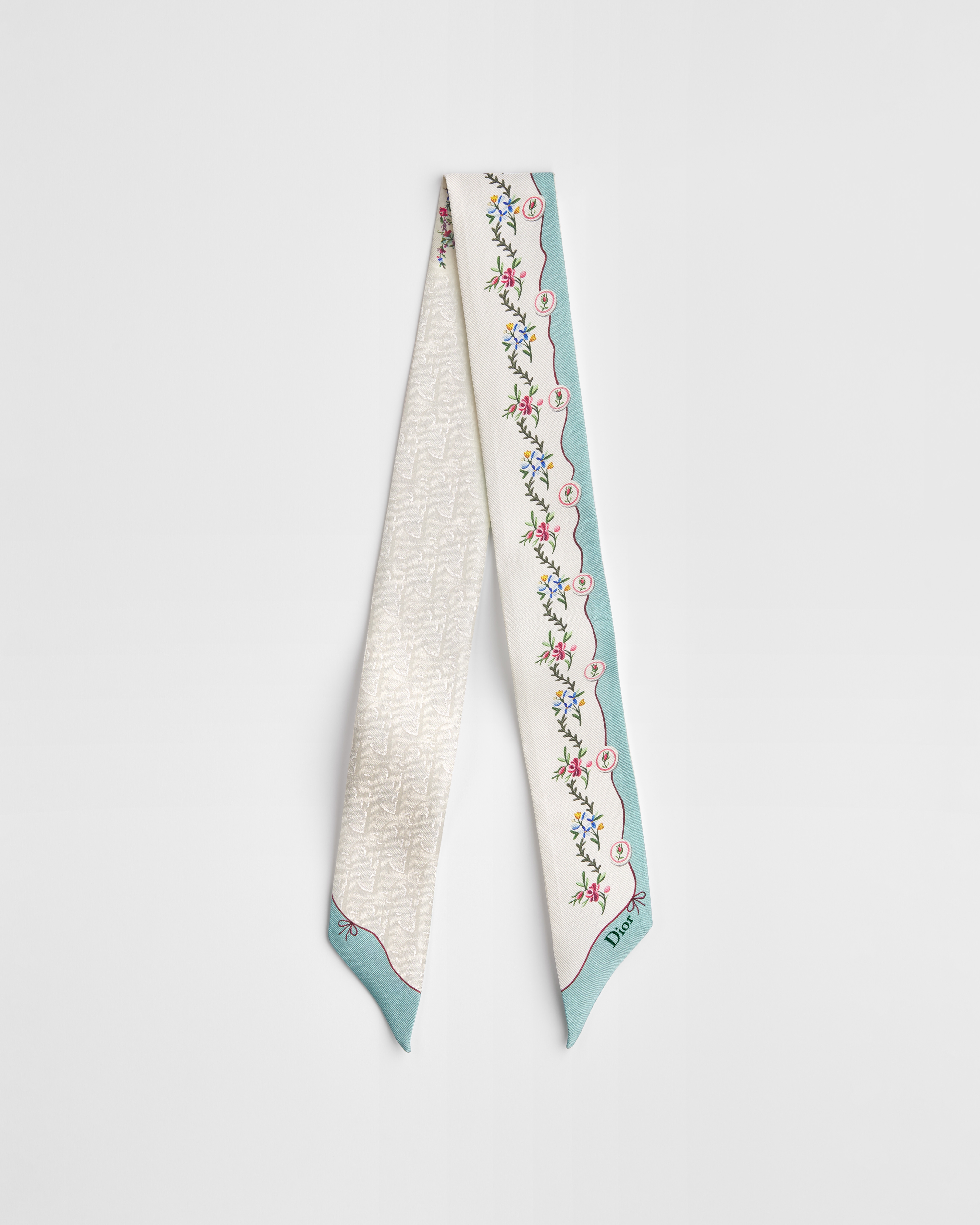 Mitzah Dioramour Revolution Flowers Twill de seda multicolorido em fundo branco E01