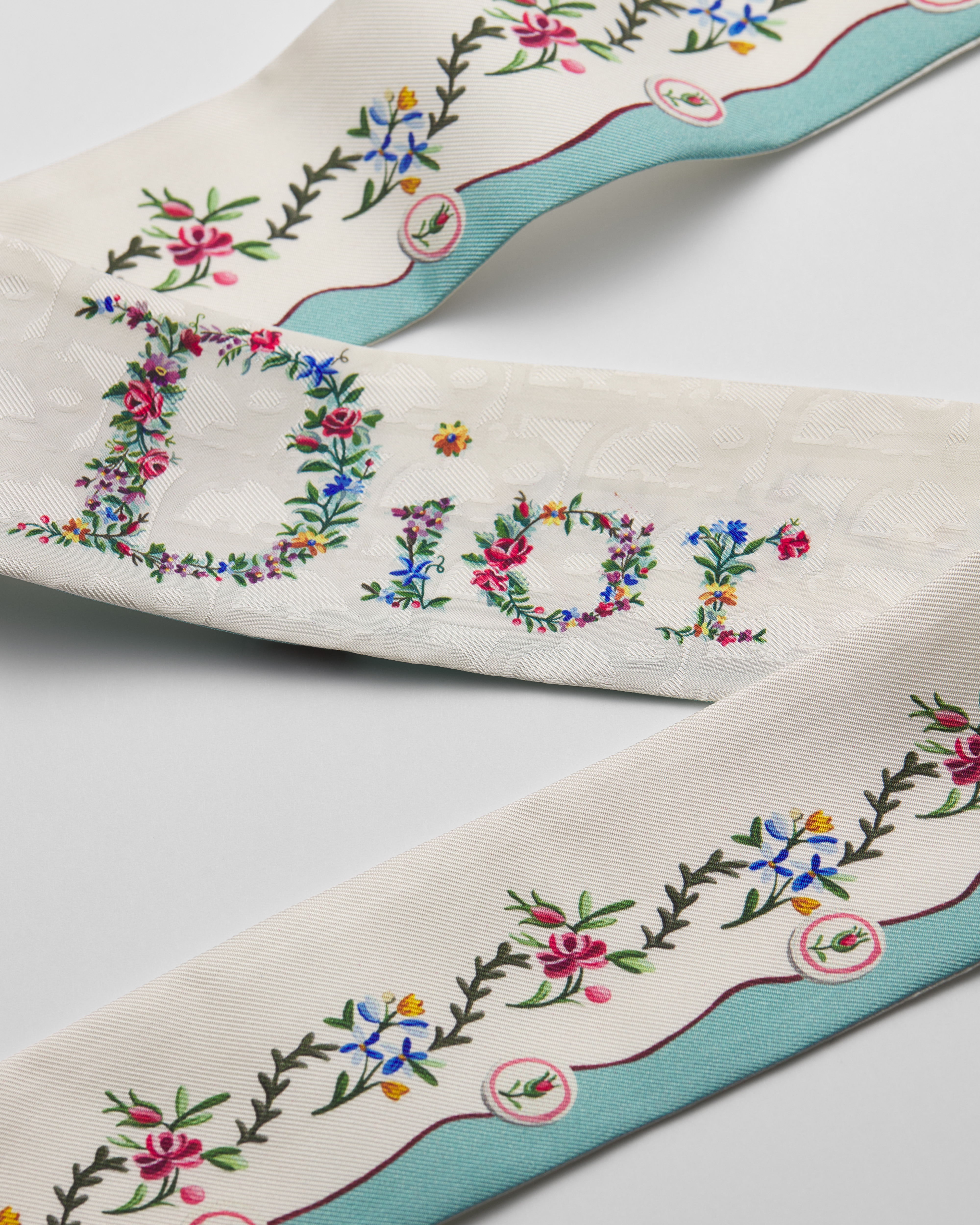 Dioramour Revolution Flowers Mitzah Scarf White Multicolor Silk Twill E10