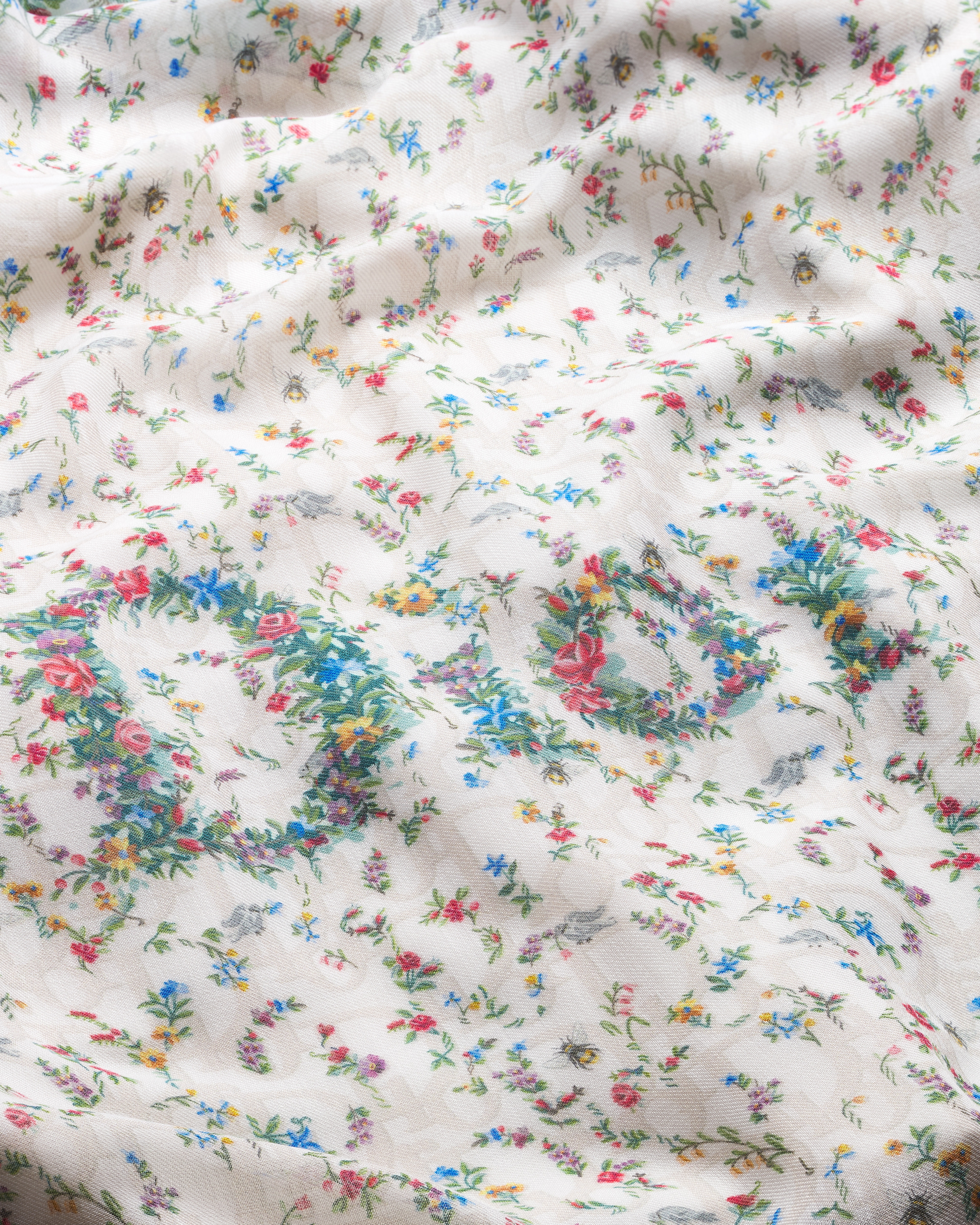 Scialle Revolution Flowers Dioramour Seta e lana bianche e multicolori E09