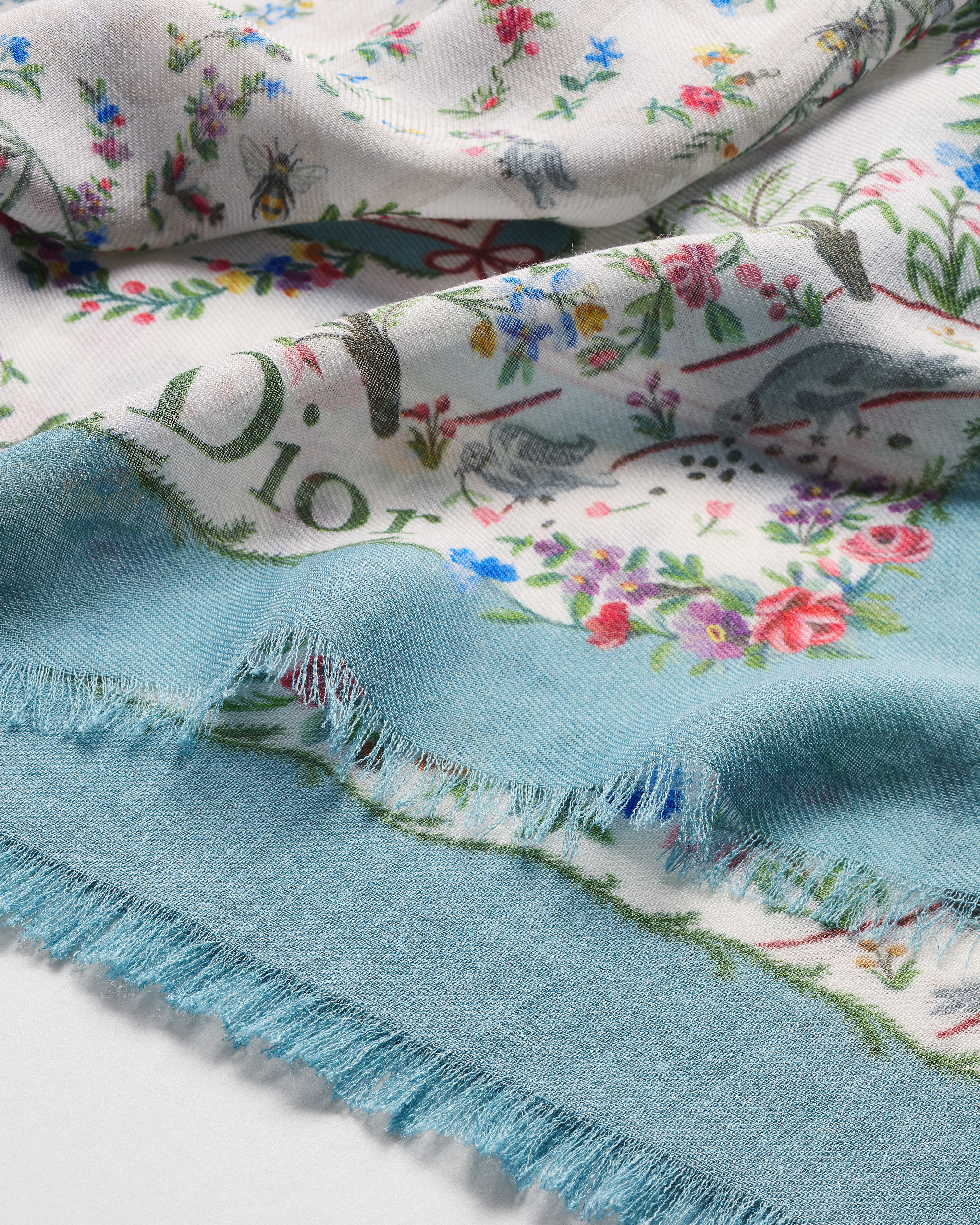 Scialle Revolution Flowers Dioramour Seta e lana bianche e multicolori E10