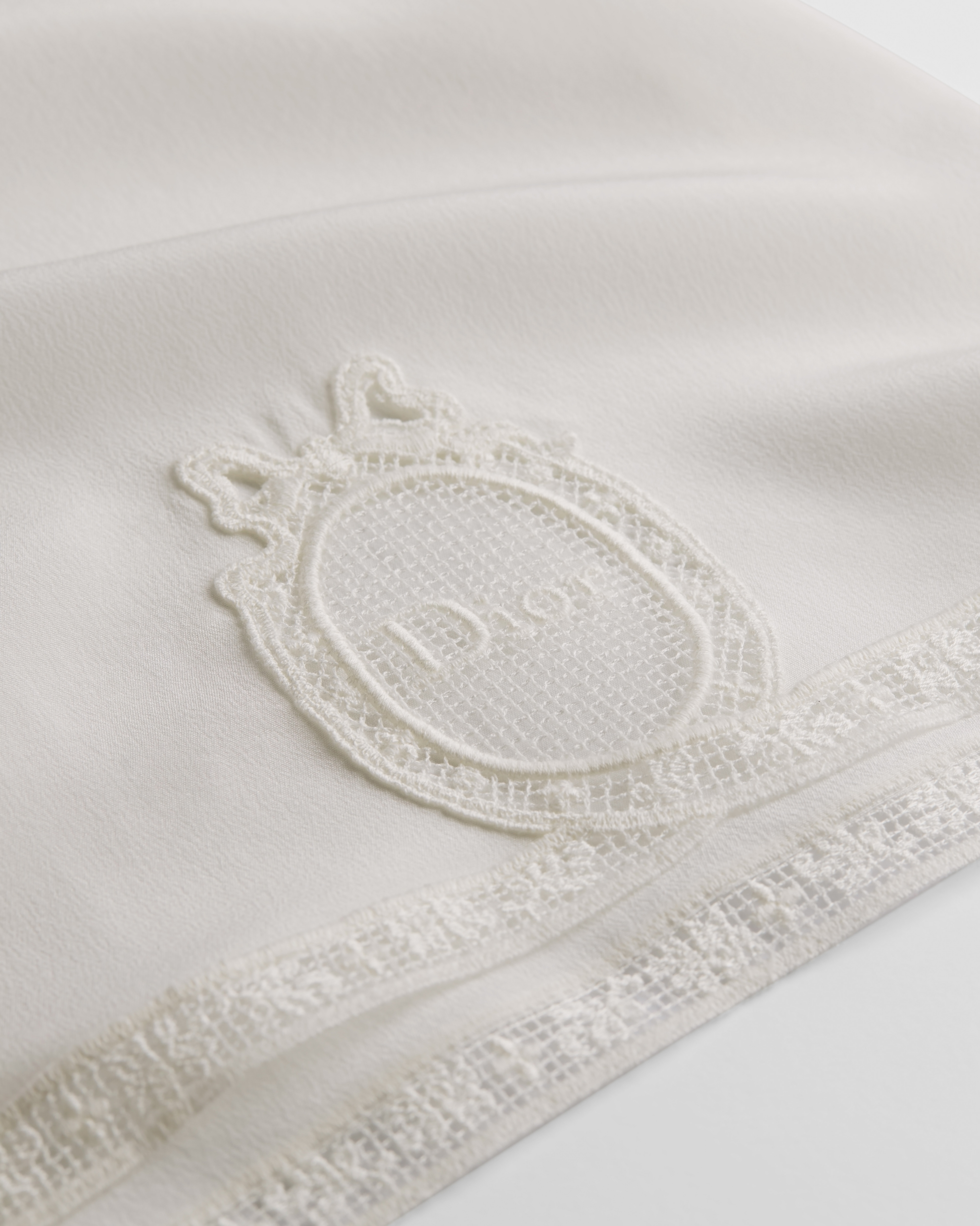 Dior Médaillon Embroidered Tank Top