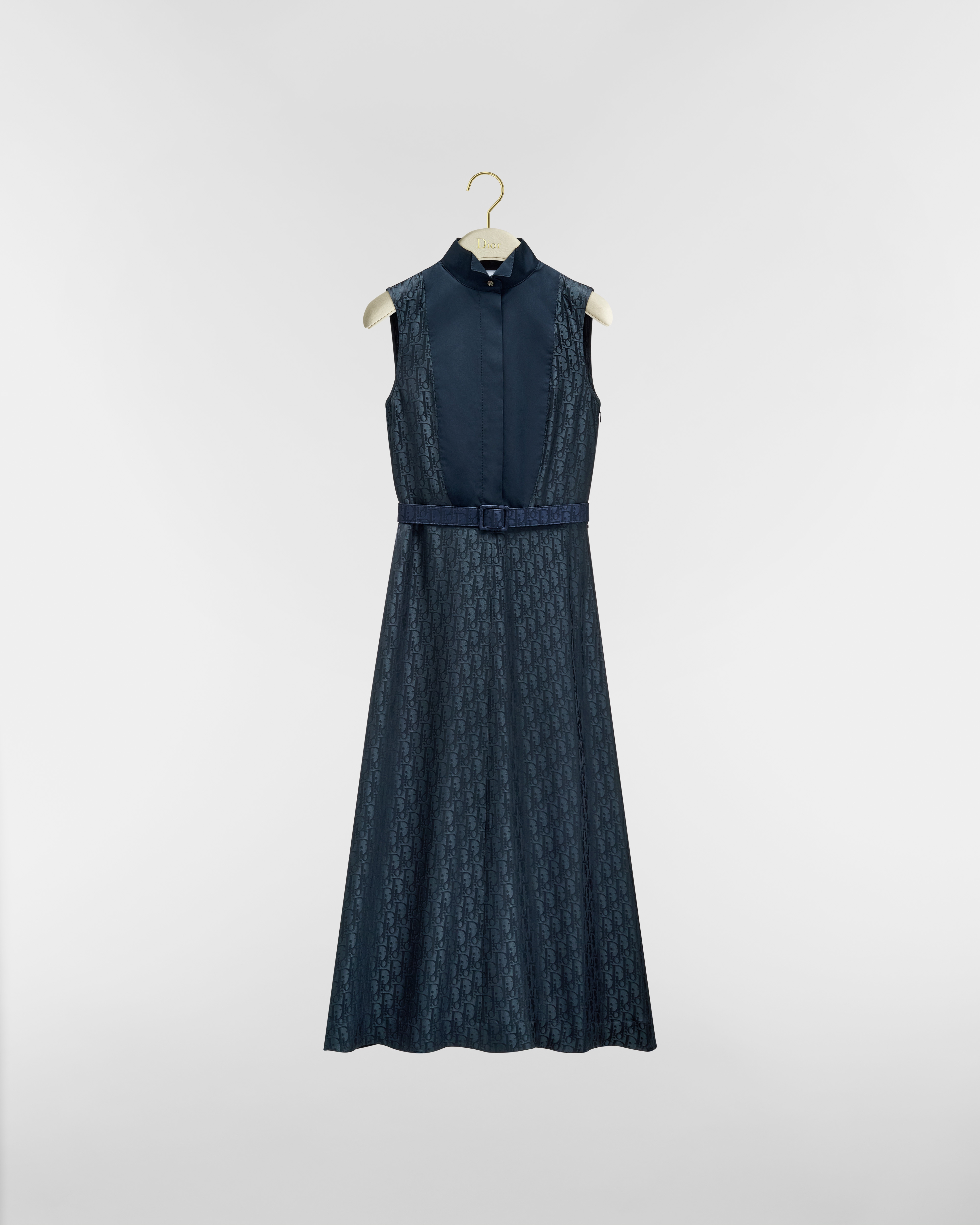 Robe-chemise mi-longue ceinturée
