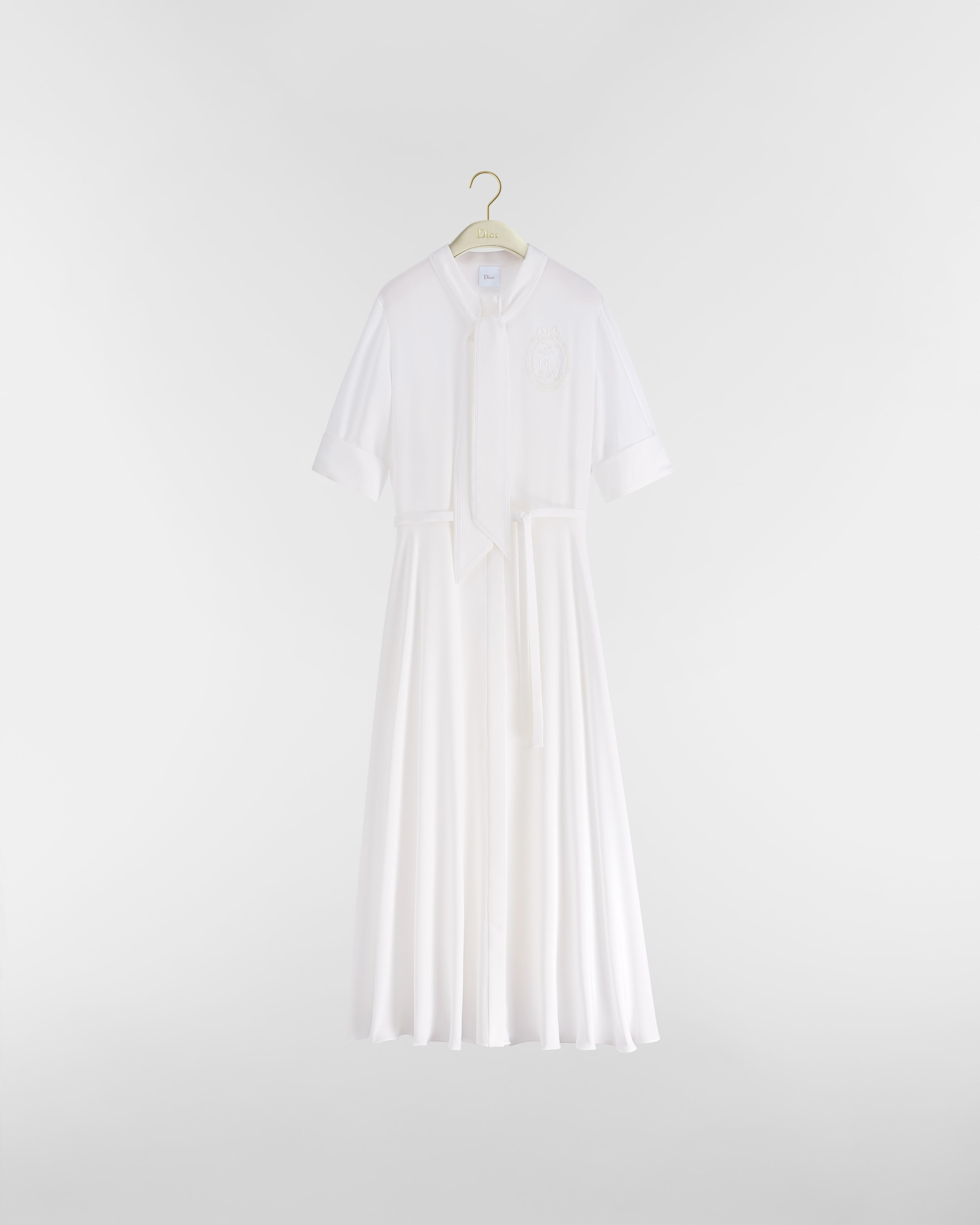 Vestido de largo medio Dior Médaillon con lazo en el cuello Georgette de seda blanca E01