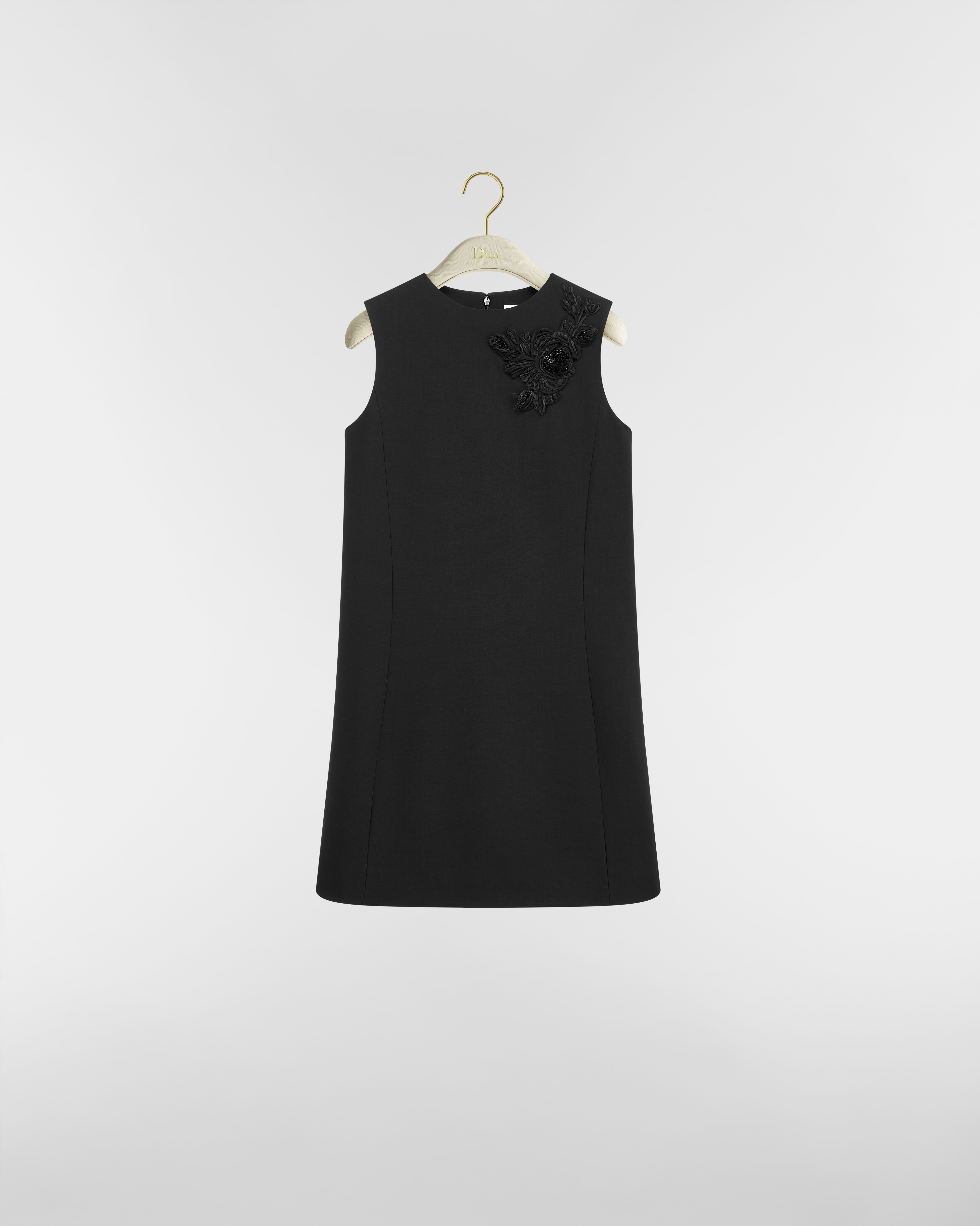 Robe courte droite Laine vierge noire E01