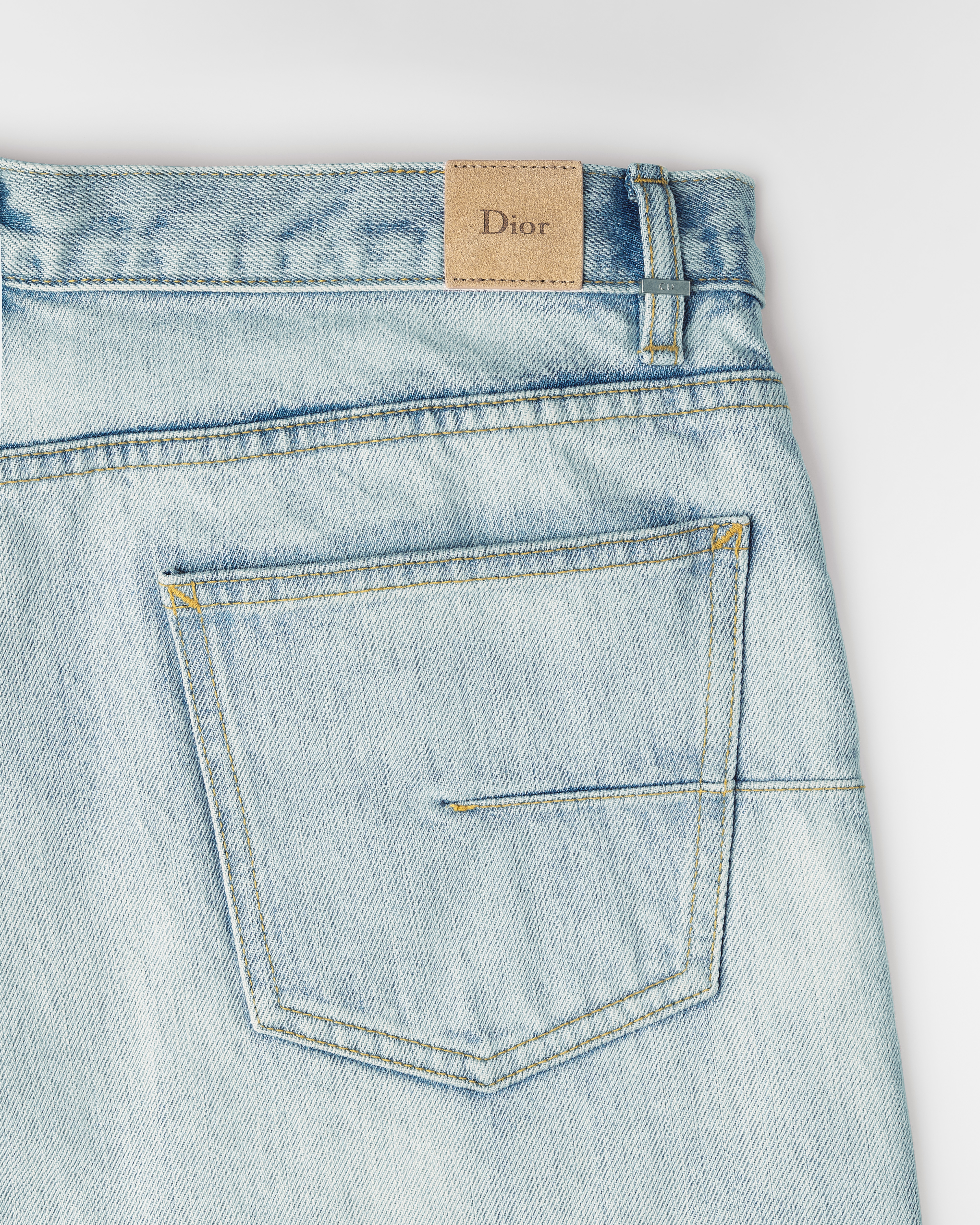 Dior Médaillon Shorts