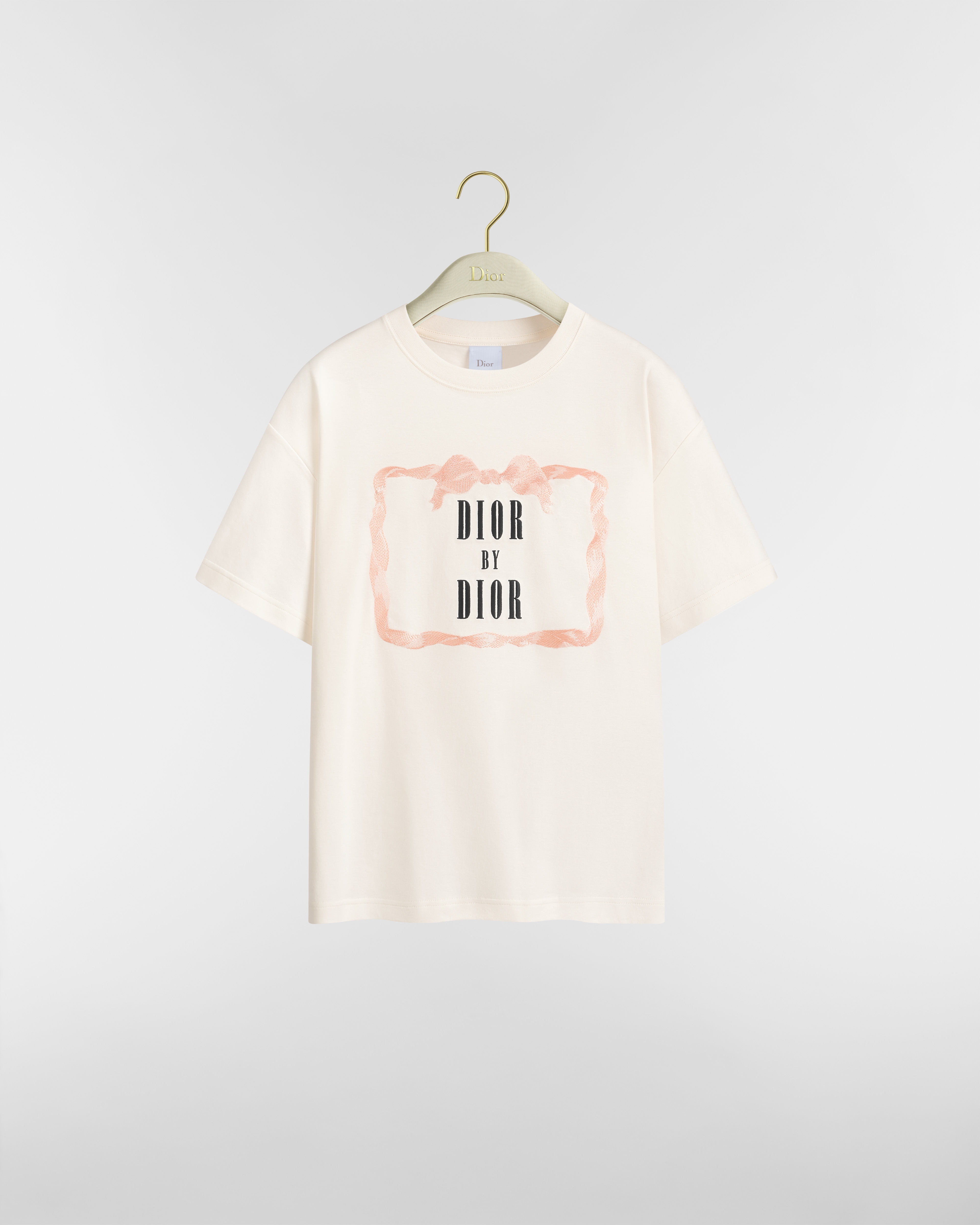 เสื้อยืดทรงบ็อกซี Book Cover ผ้าฝ้ายเจอร์ซีย์สีขาว E01