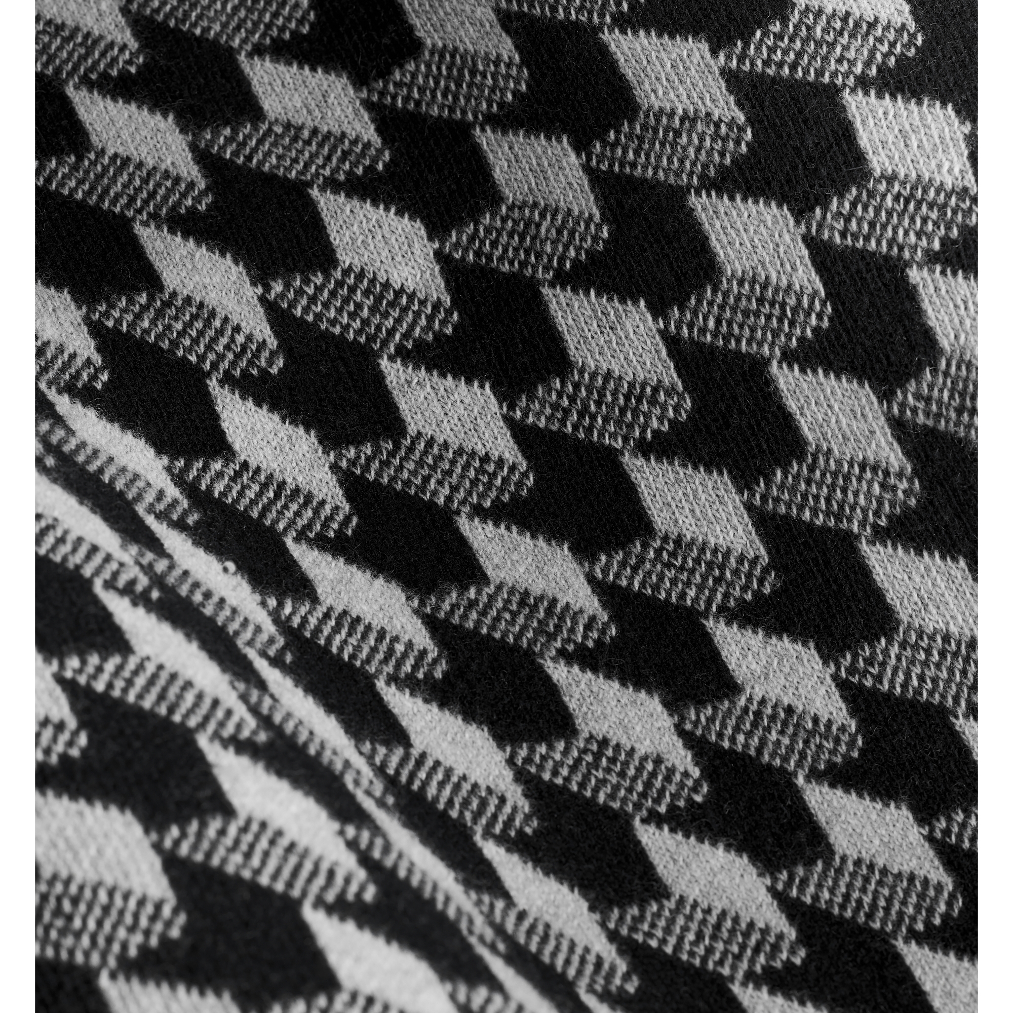 Bow Cardigan Black and White Graphic Wool-Cashmere-Blend Jacquard E10