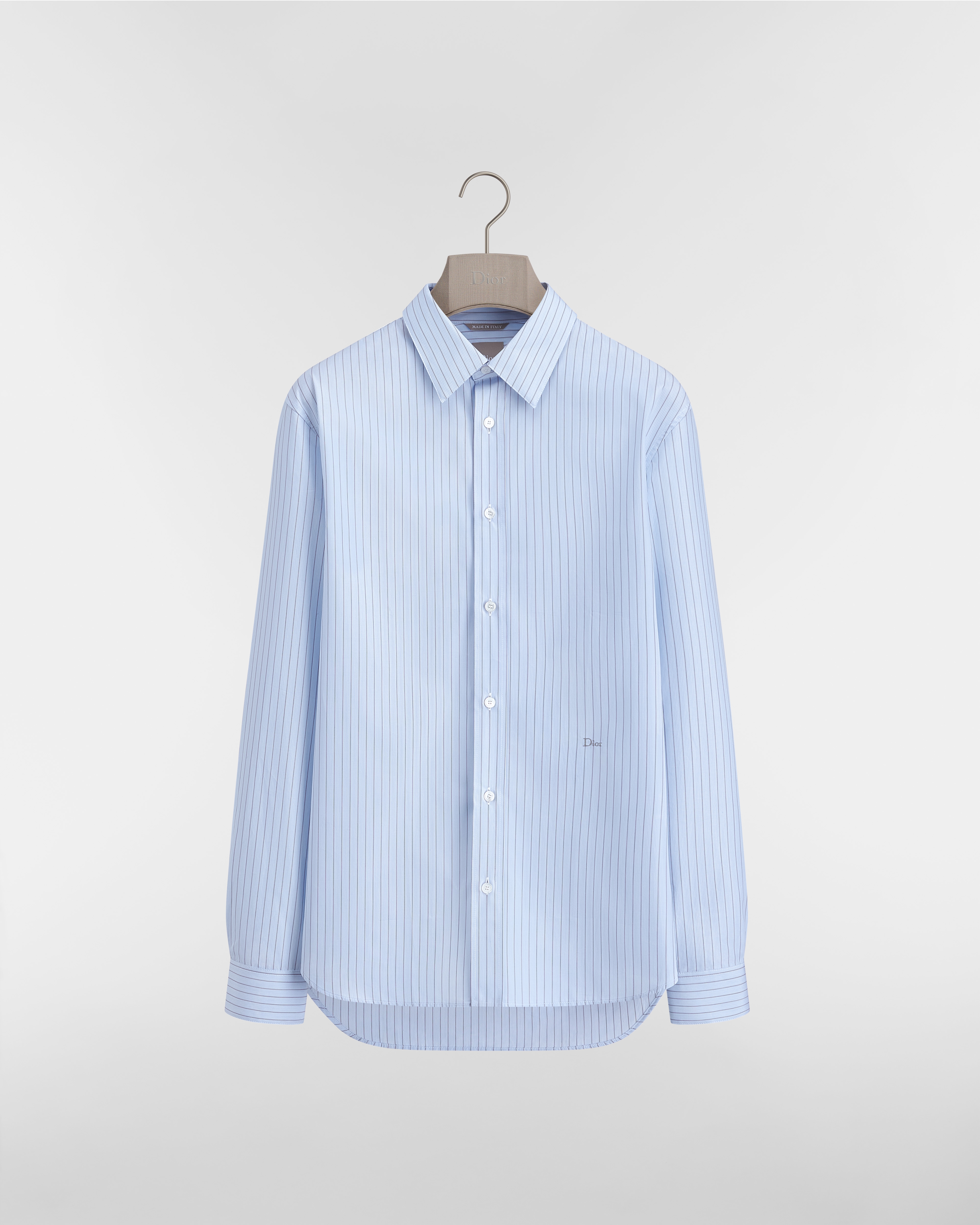 قميص بتطريز Dior بوبلين قطني مقلّم باللون الأزرق E01