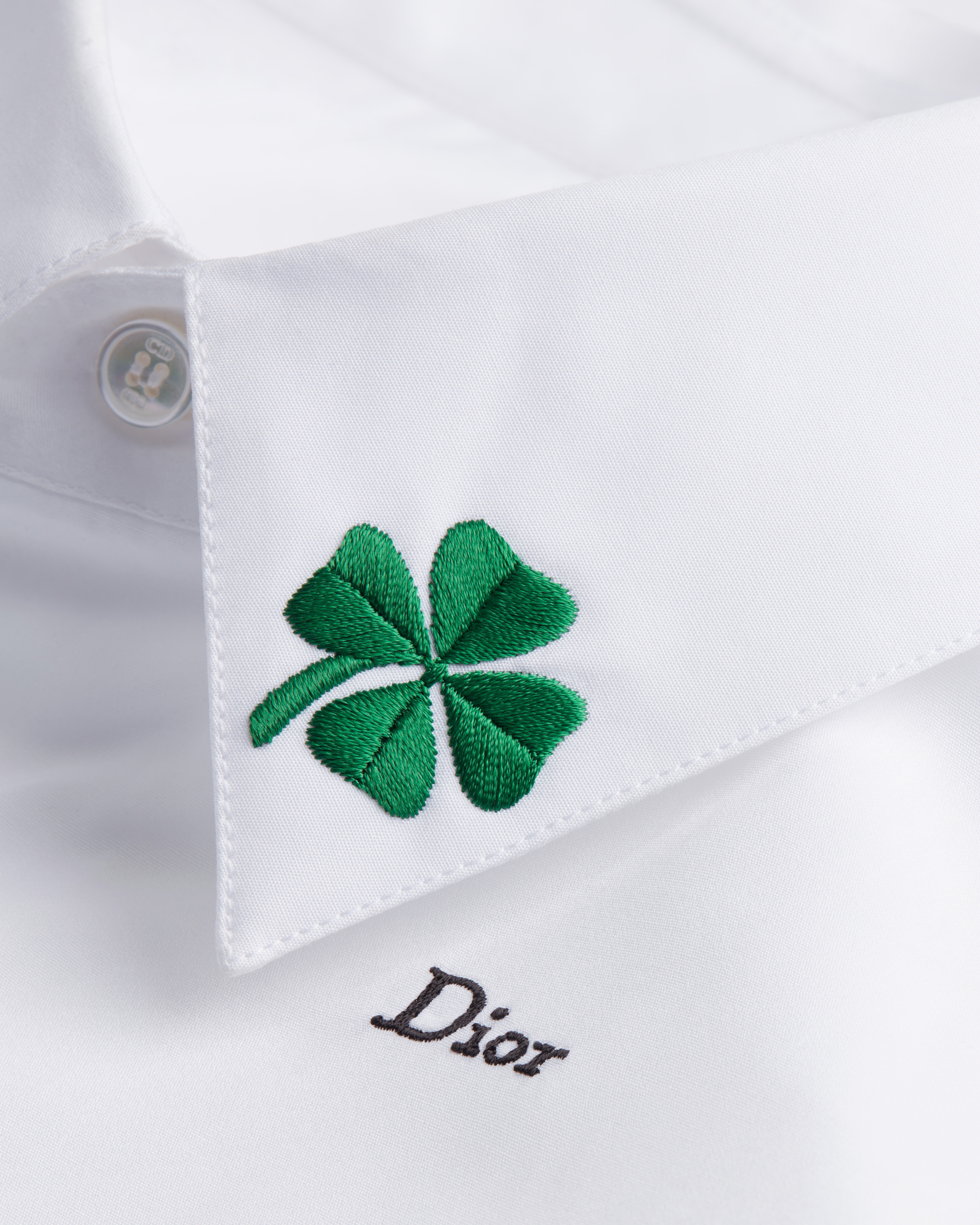 Dior Clover 幸運草刺繡短袖襯衫 白色棉質府綢 E10