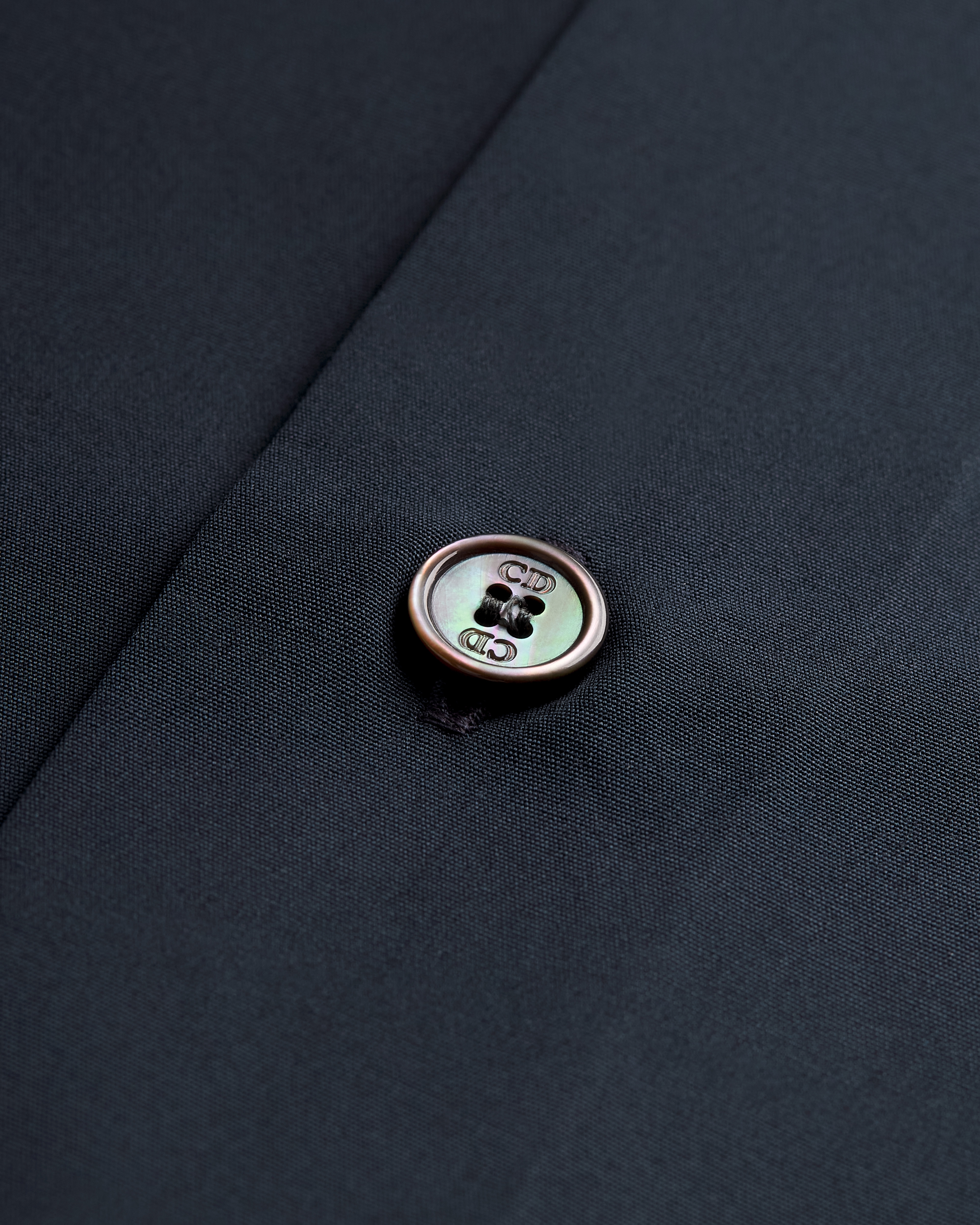 Short-Sleeved Shirt with Dior Clover Embroidery Navy Blue Cotton Poplin E09