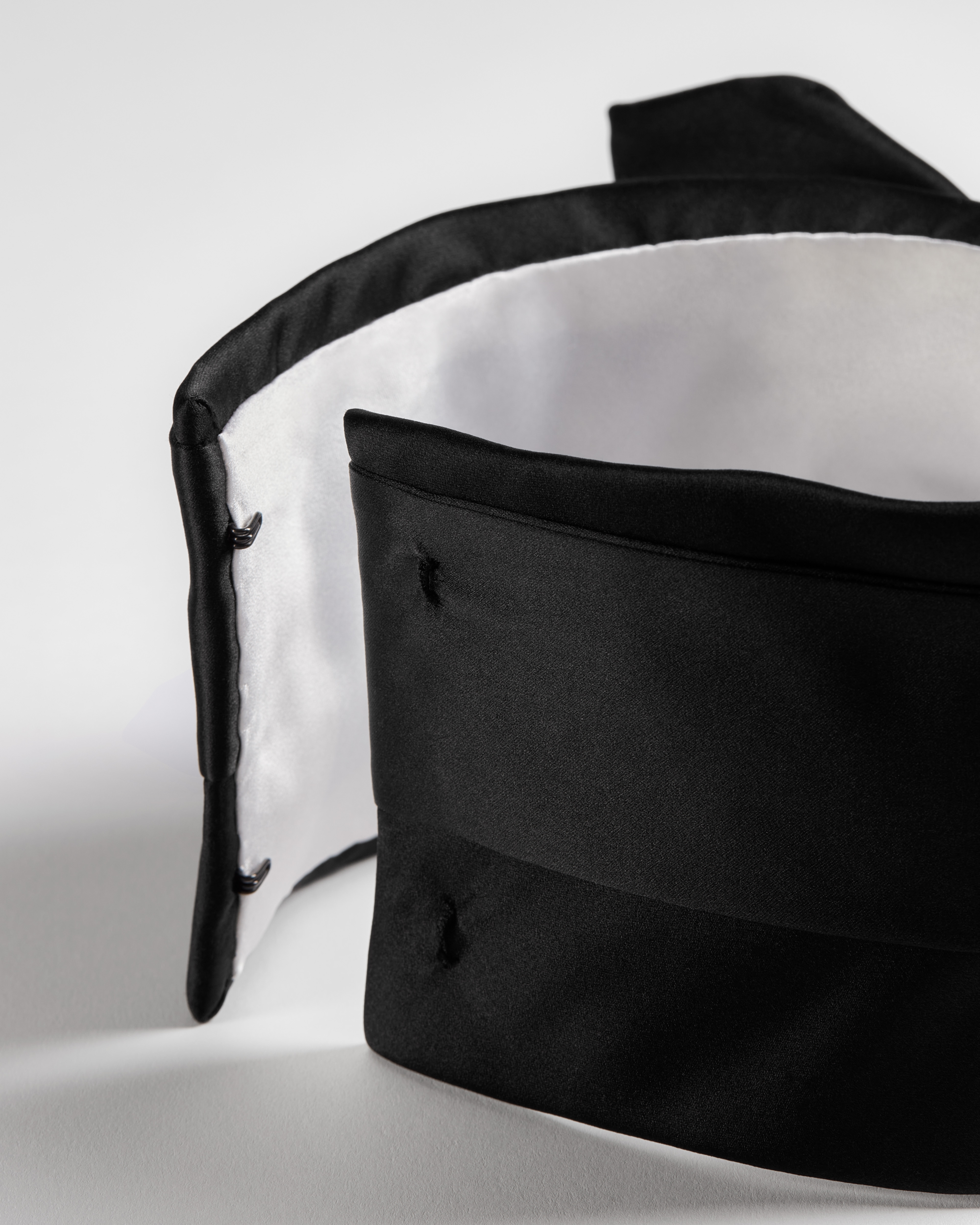 Tour de cou Satin duchesse noir E10