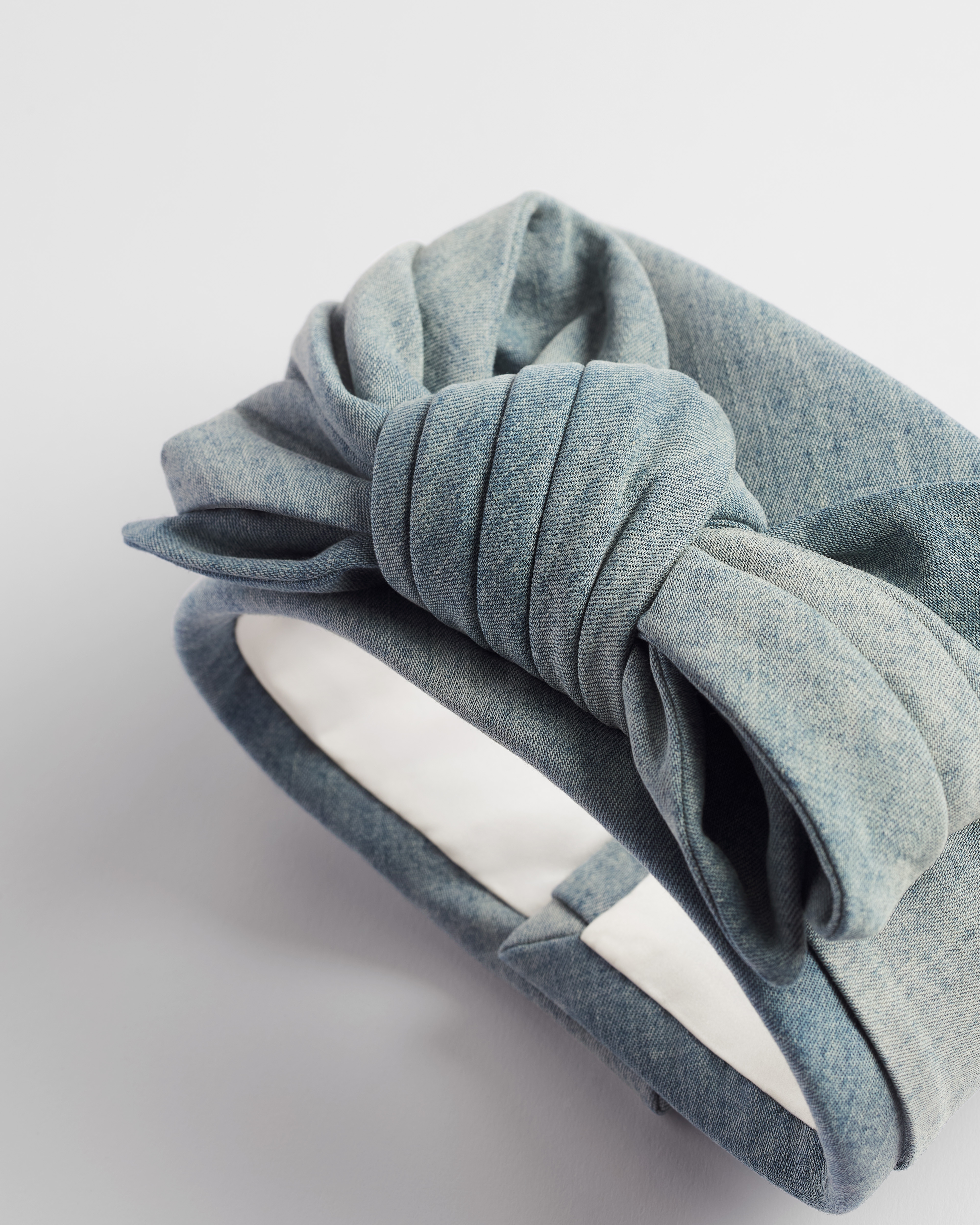 Halsband Stonewashed Baumwolldenim in Blau E09