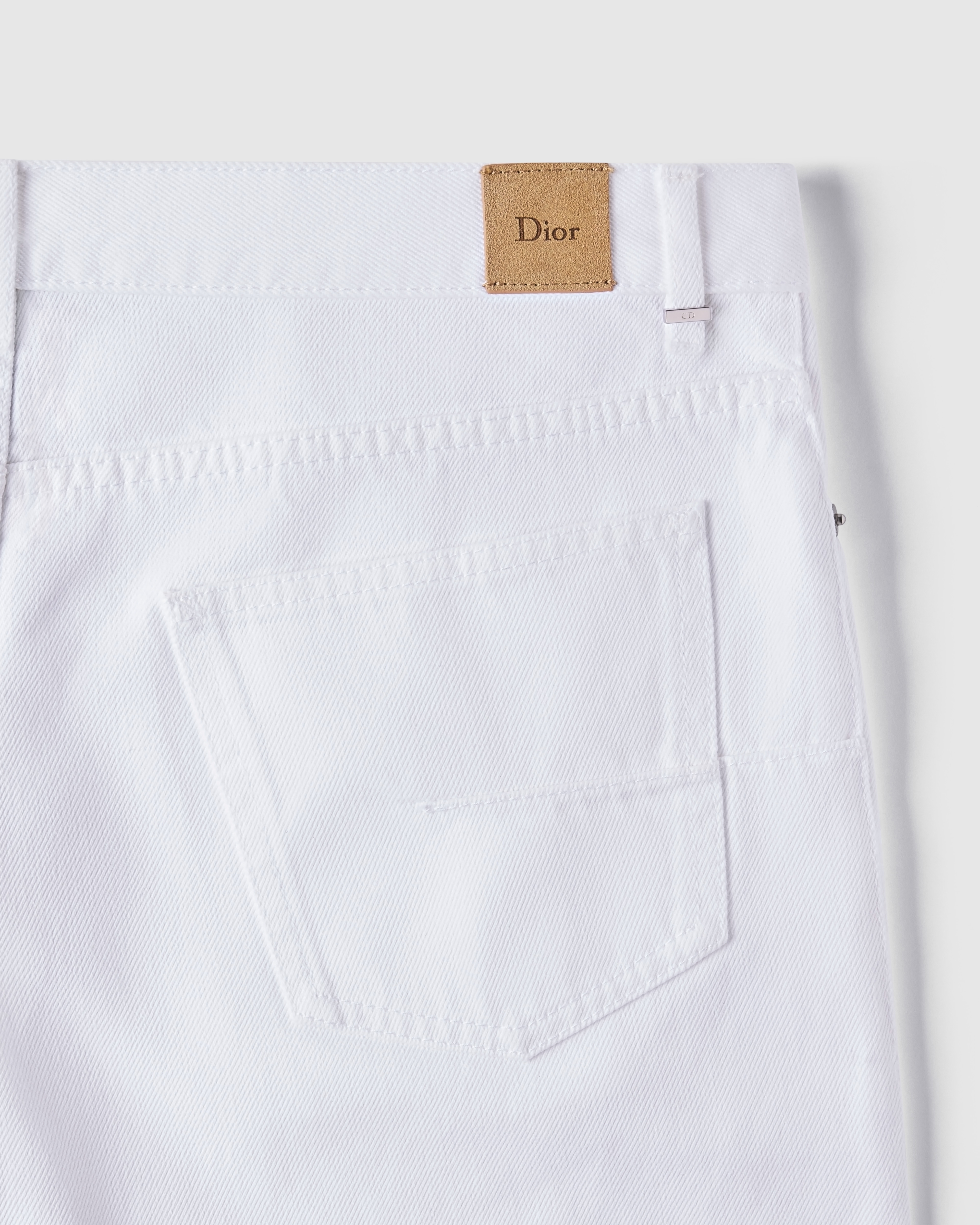 Jean bootcut Sergé de coton blanc E10