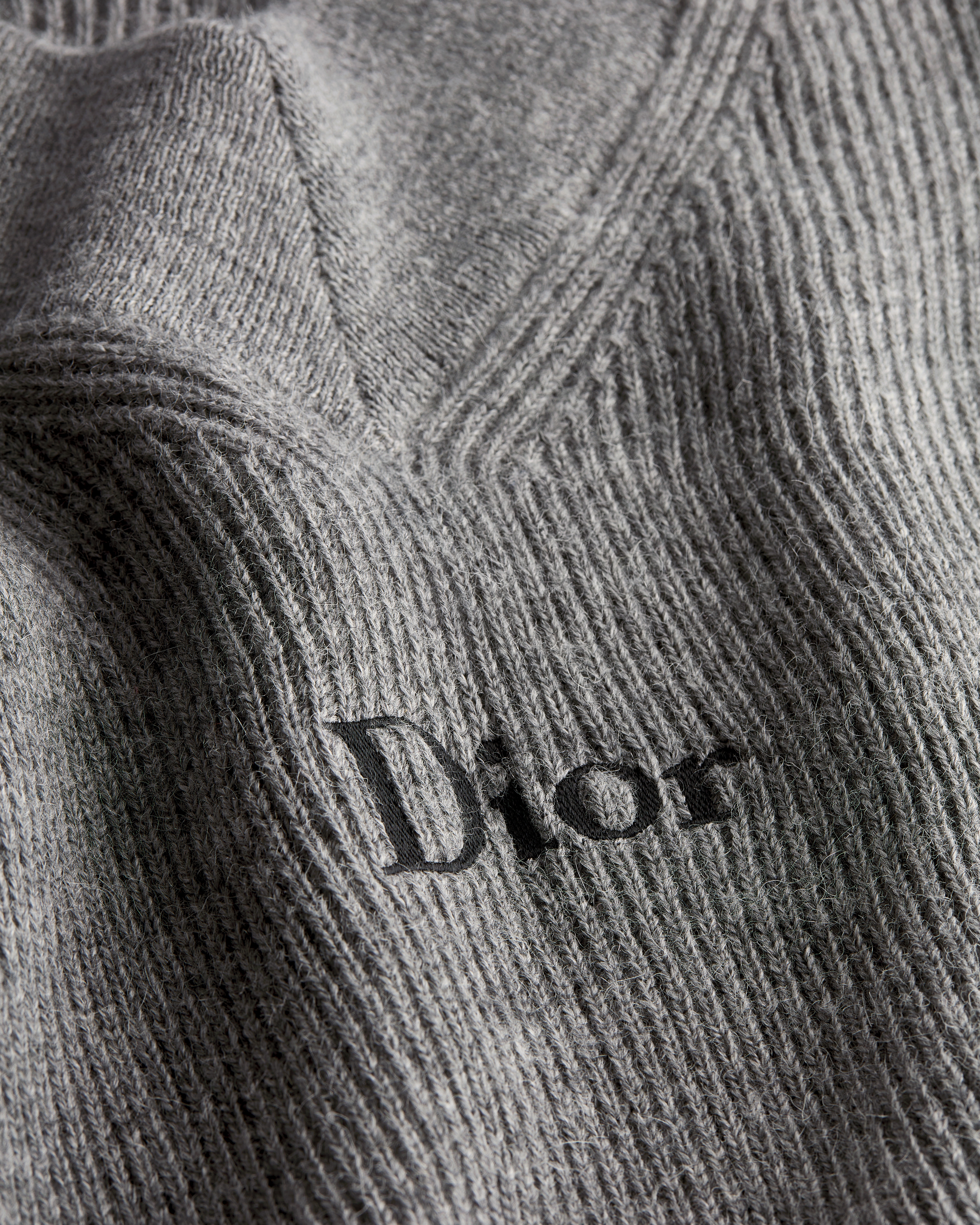 Pull à broderie Dior Maille de laine et alpaga gris E09