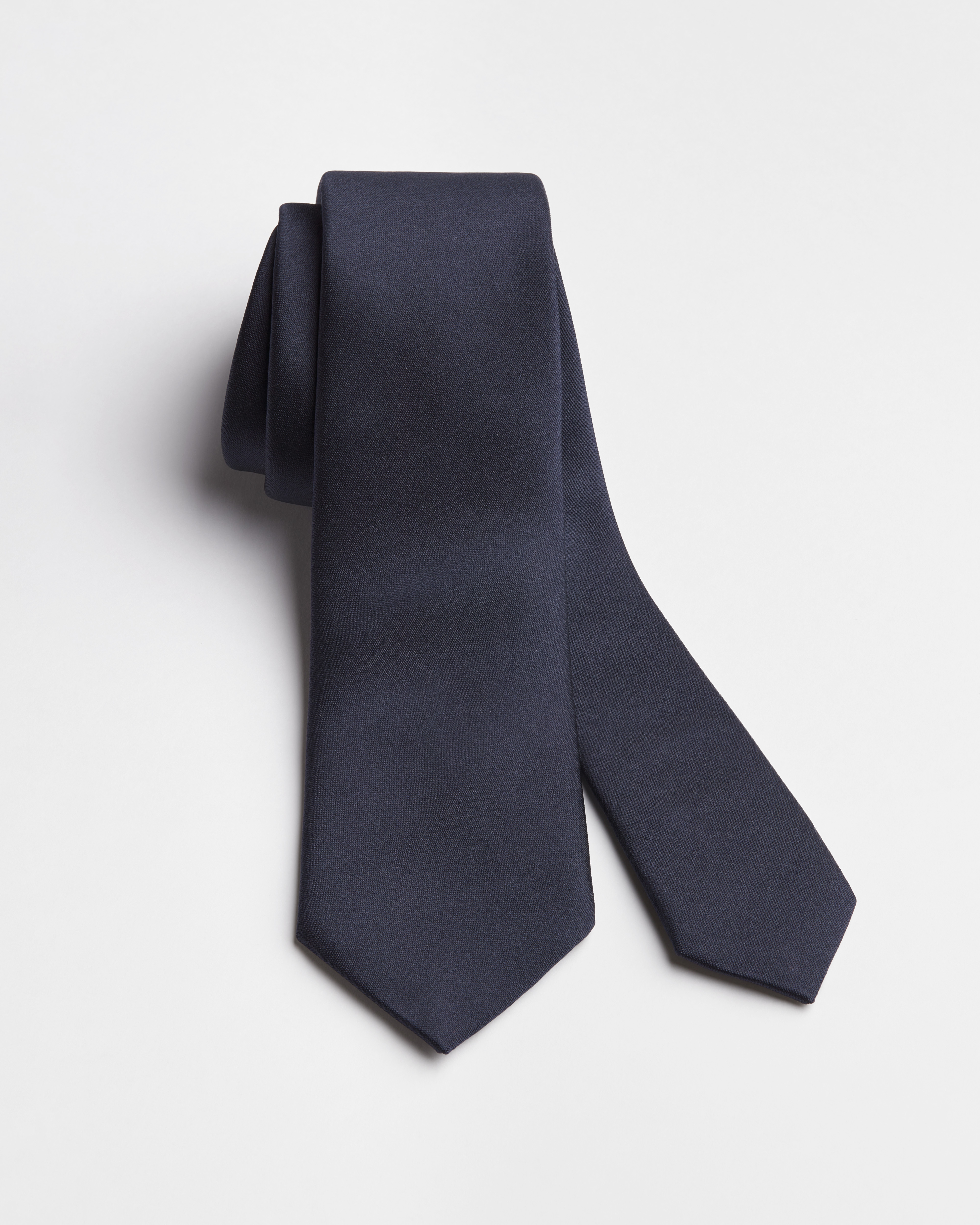 Cravate Dior Soie bleu marine E10