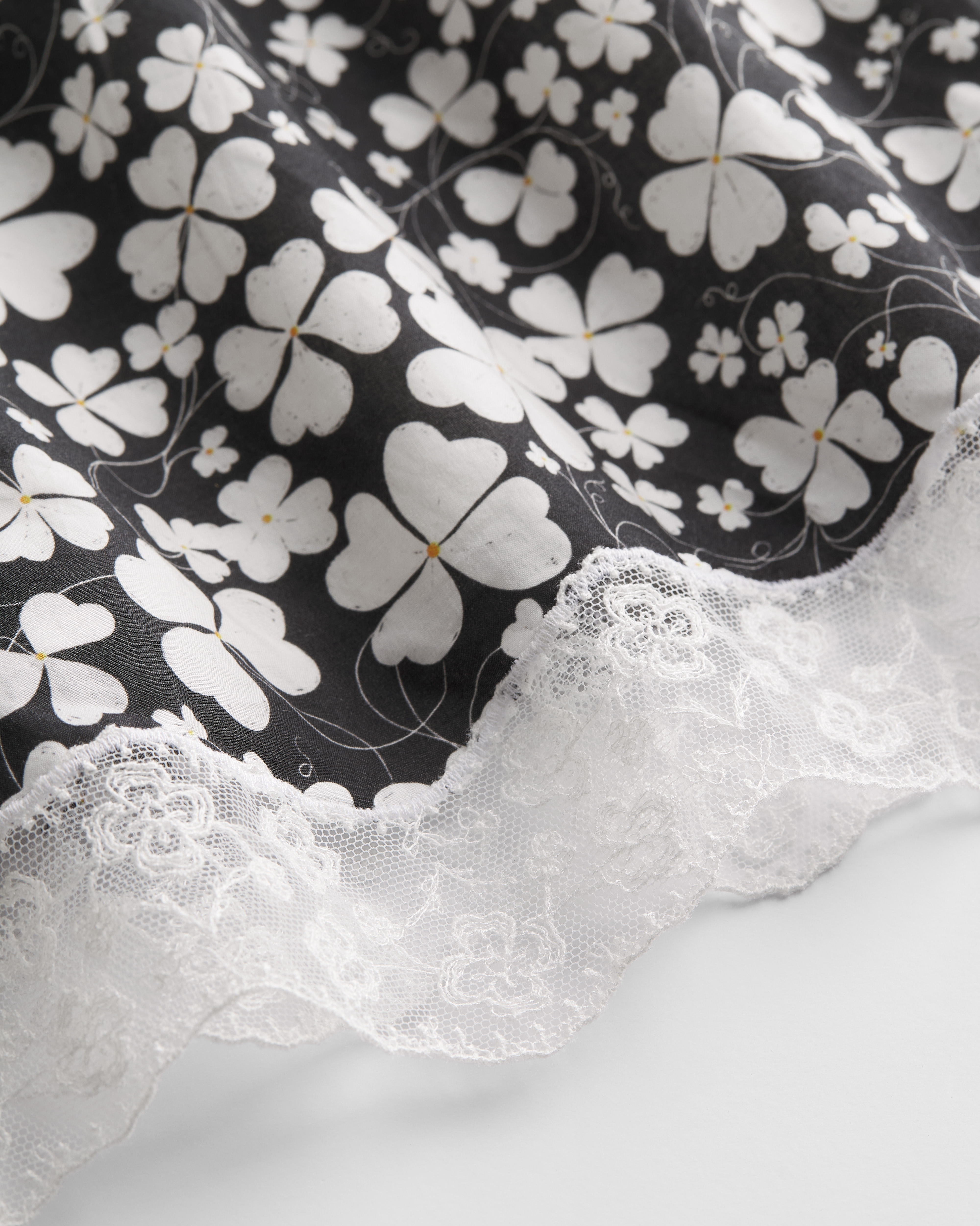Kids' Flared Cinched Dress Black and White Clover Motif Cotton Poplin E06