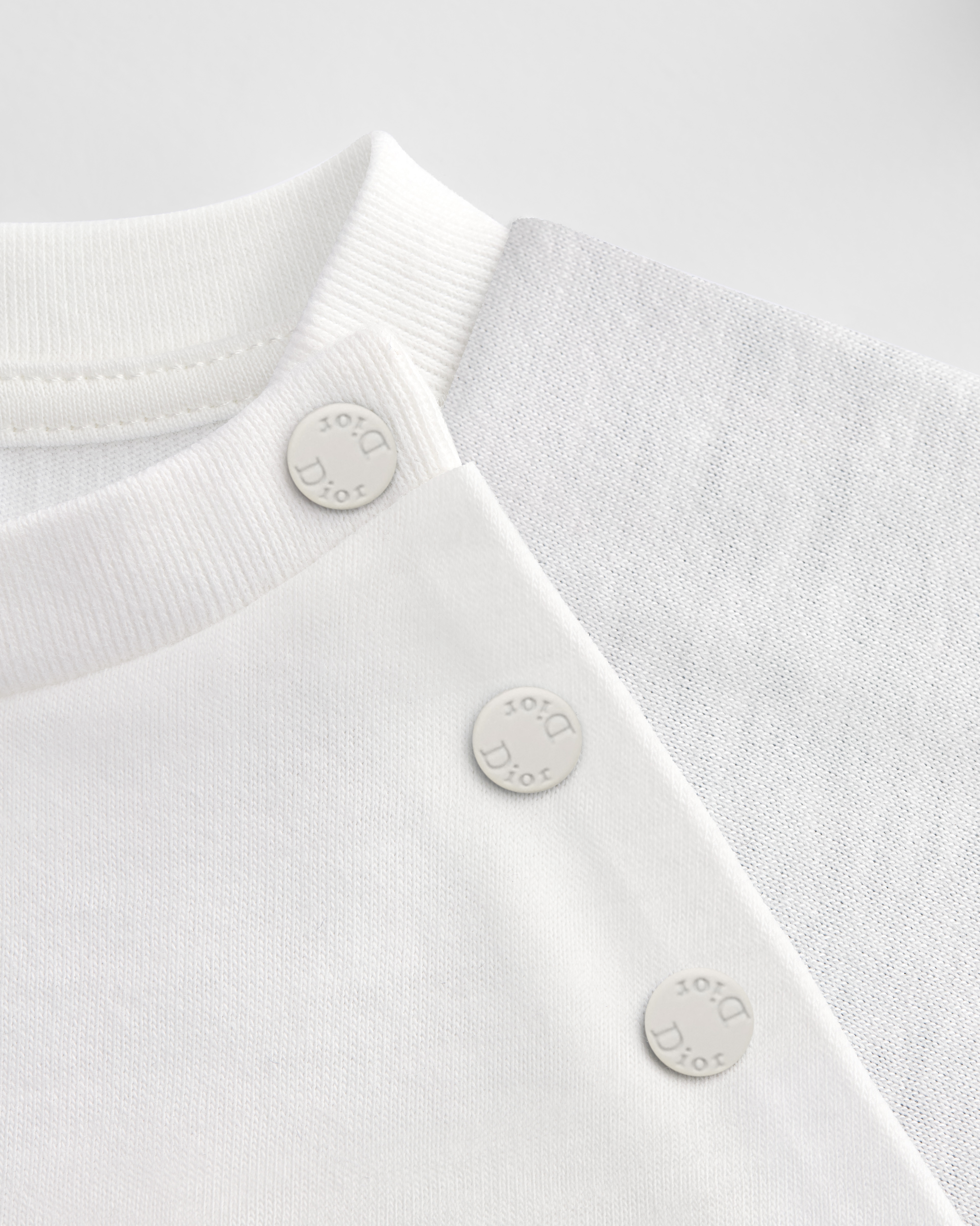 Langärmliges T-Shirt für Babys Baumwolljersey mit Print mit Moiré-Effekt in Elfenbeinfarbe und Blau E10