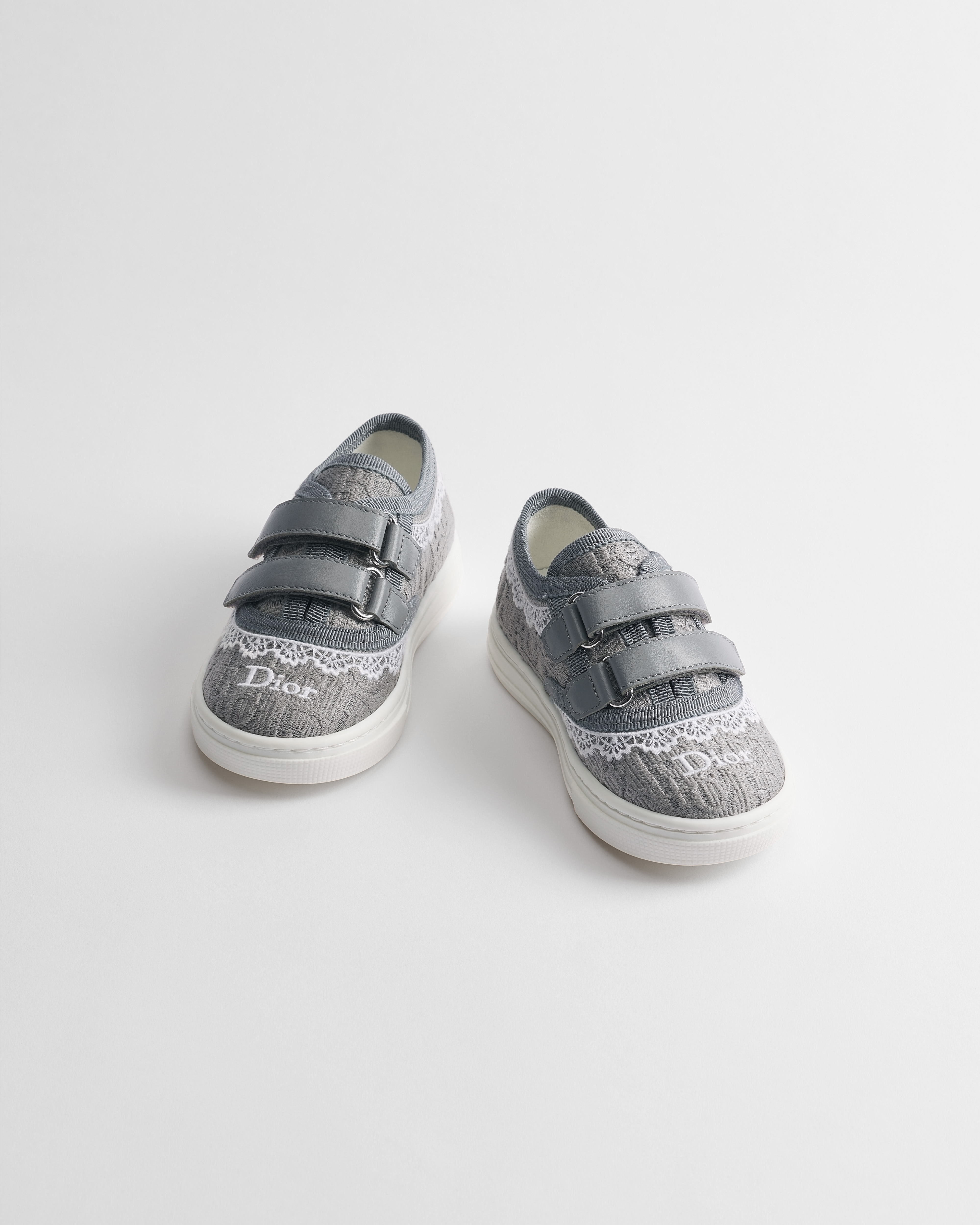 Baby Dior Saltwind Sneaker Trianon Gray Dior Oblique Embroidered Cotton and White Lace E06