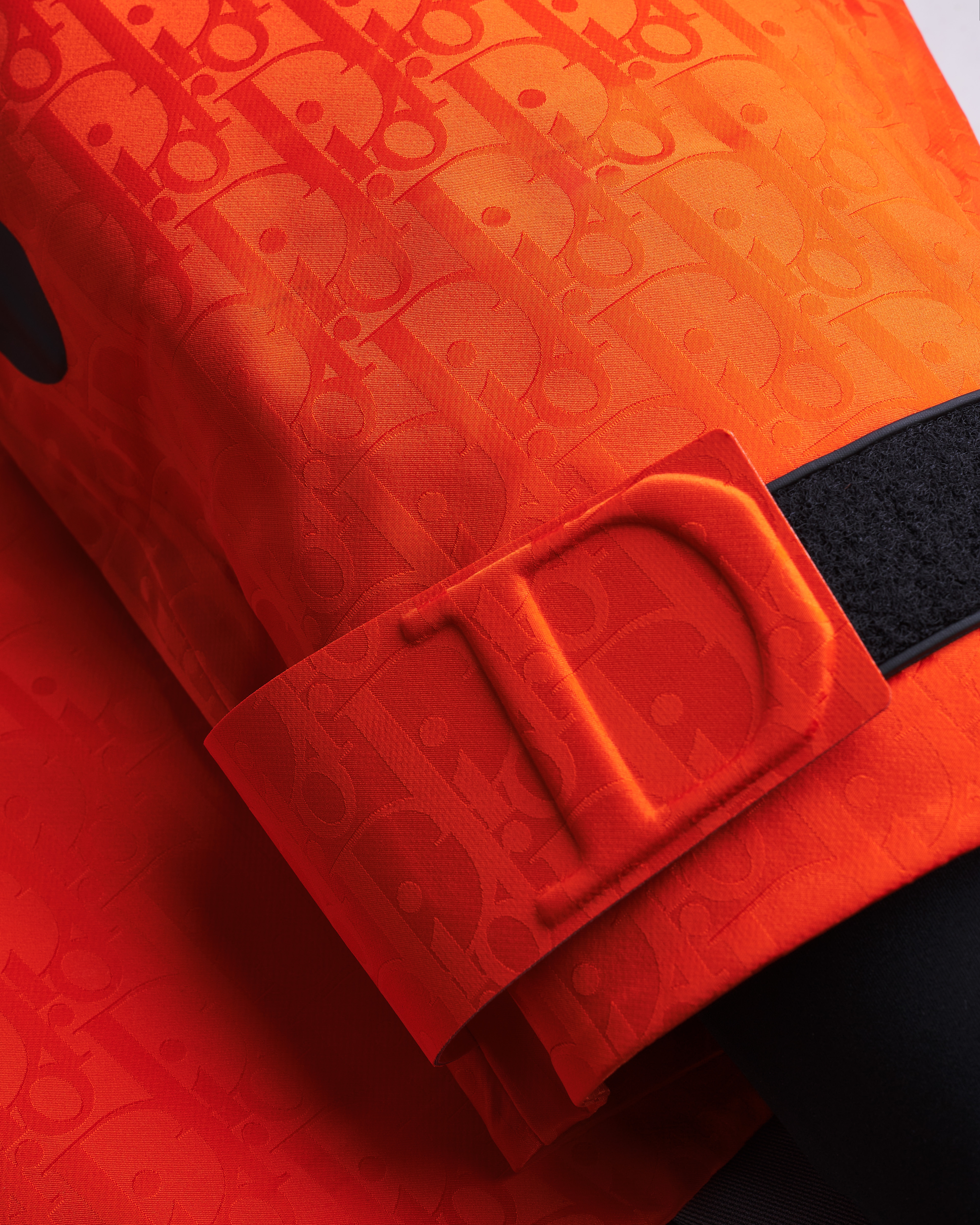 Chaqueta técnica DiorAlps Dior Oblique Tejido técnico naranja | DIOR