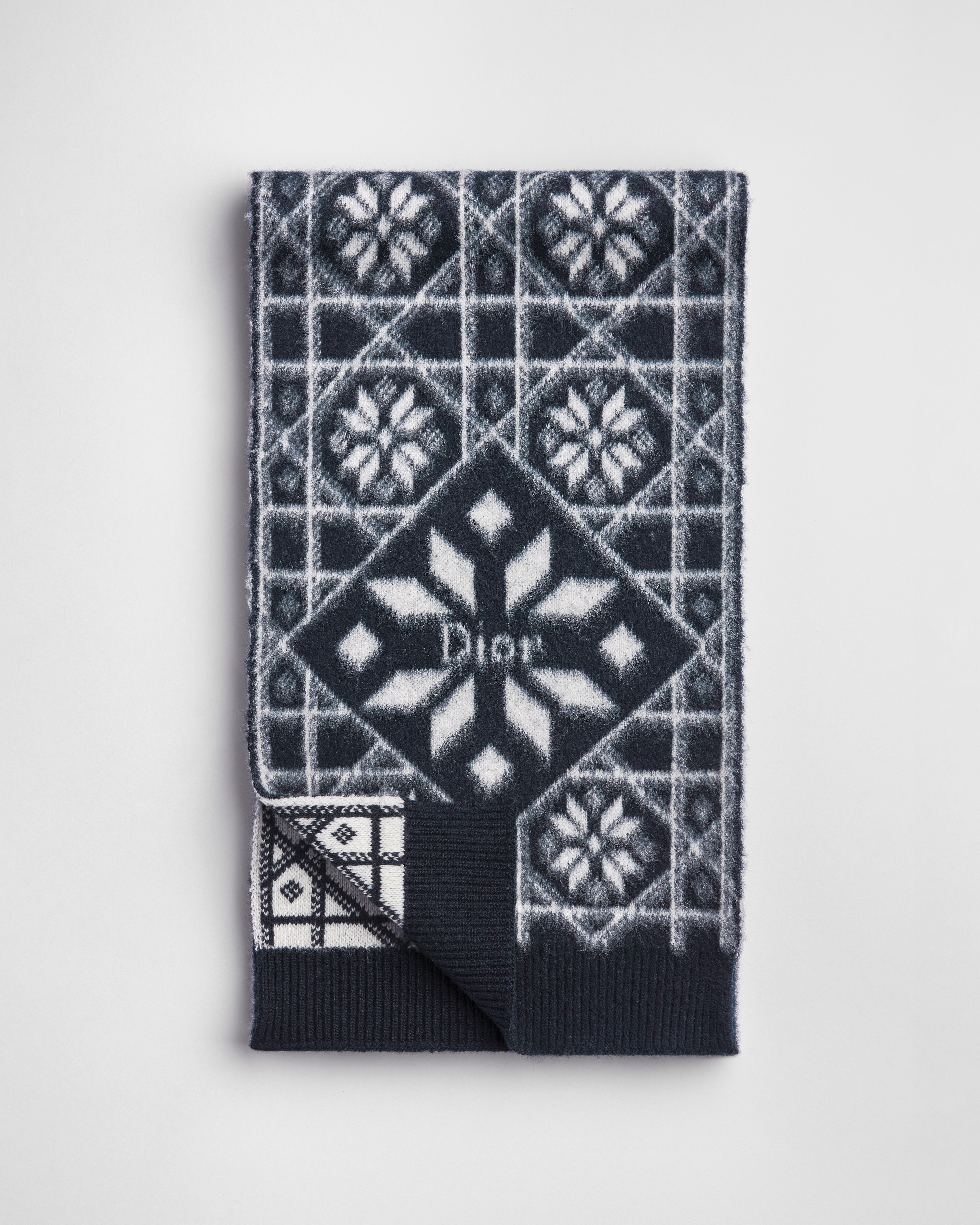 DiorAlps Dior Snowflake Double-Faced Scarf Navy Blue and White Brushed Virgin Wool-Cashmere-Blend Jacquard E01