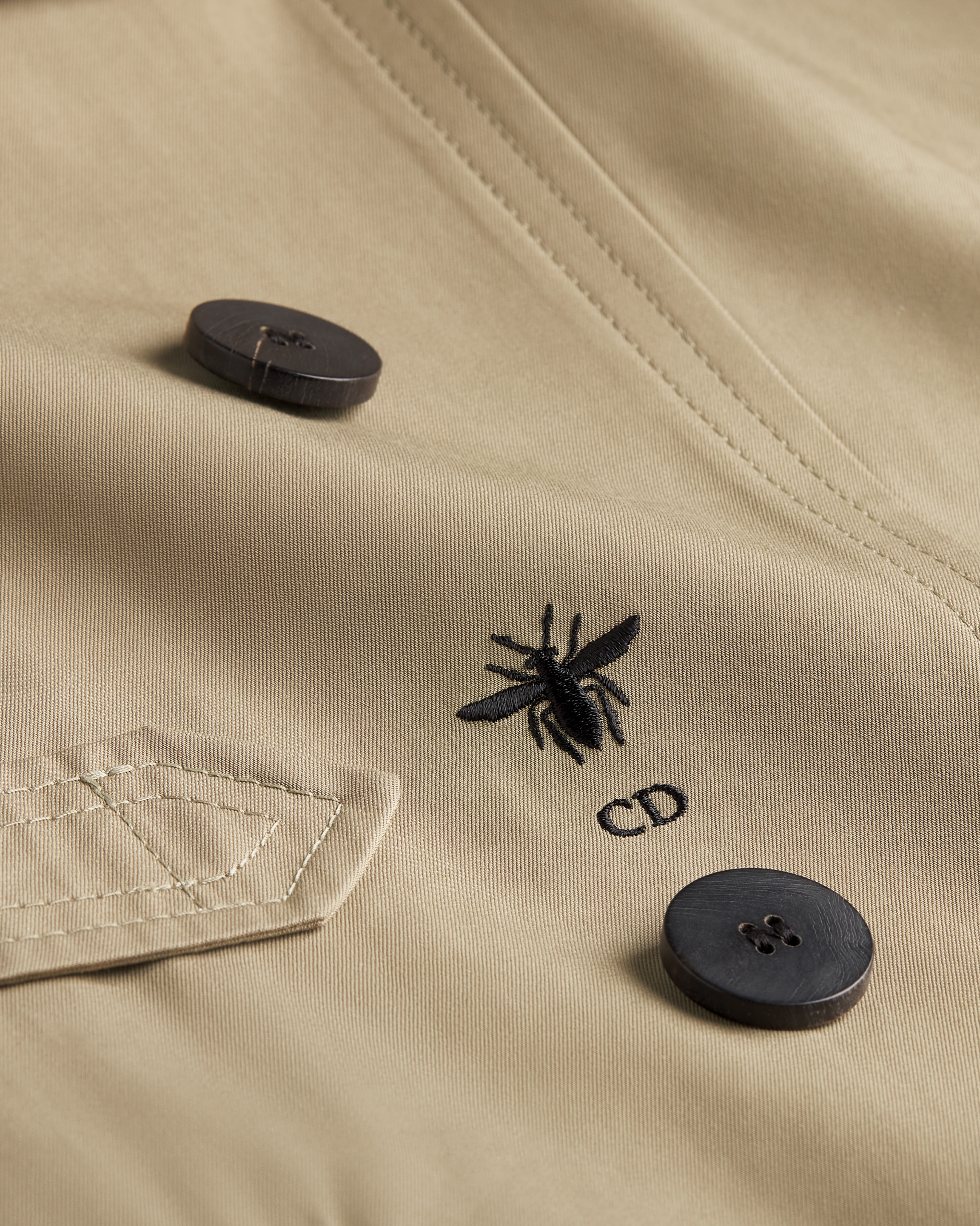 Trench Coat Beige Cotton Gabardine E09