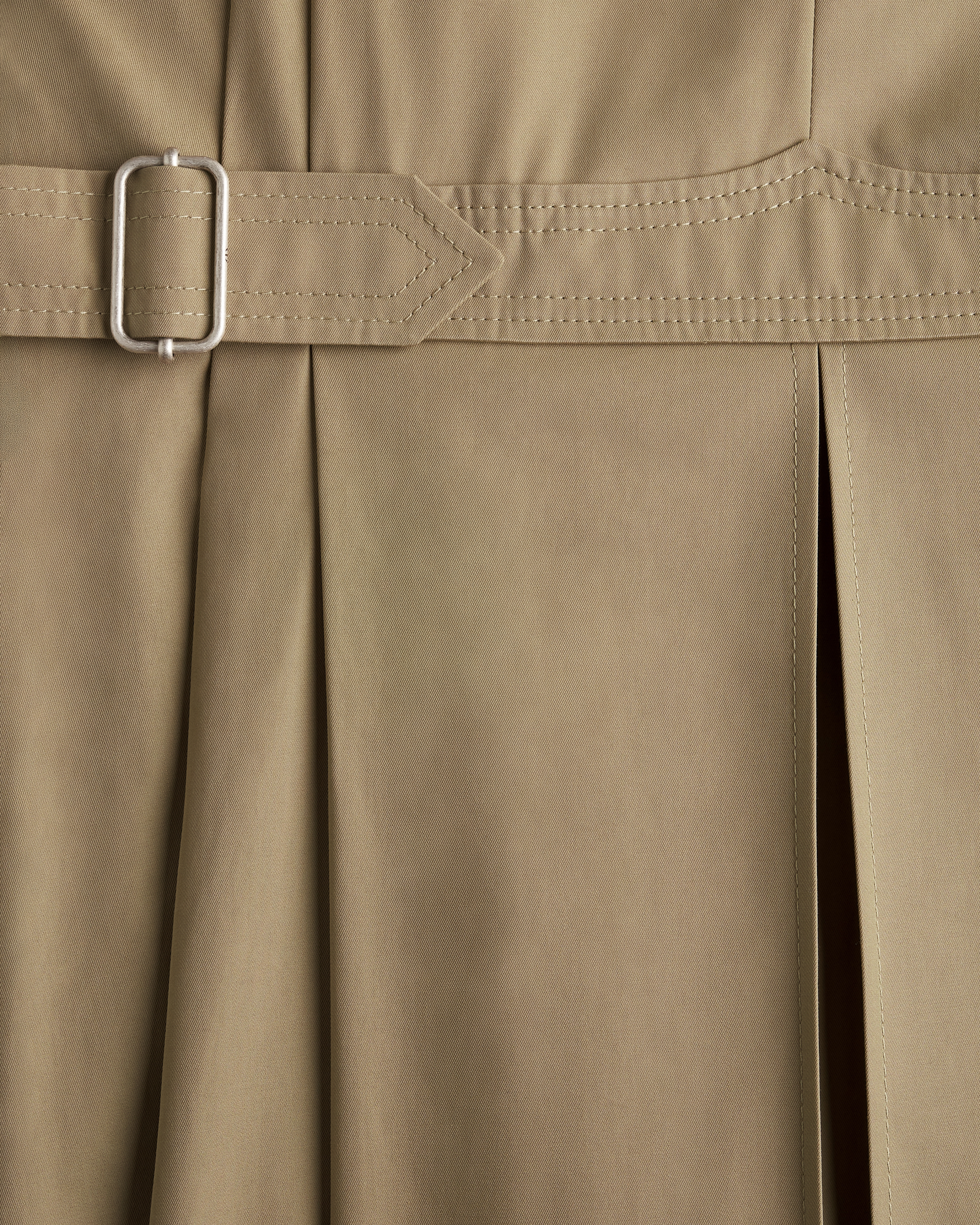 Trench Coat Beige Cotton Gabardine E10