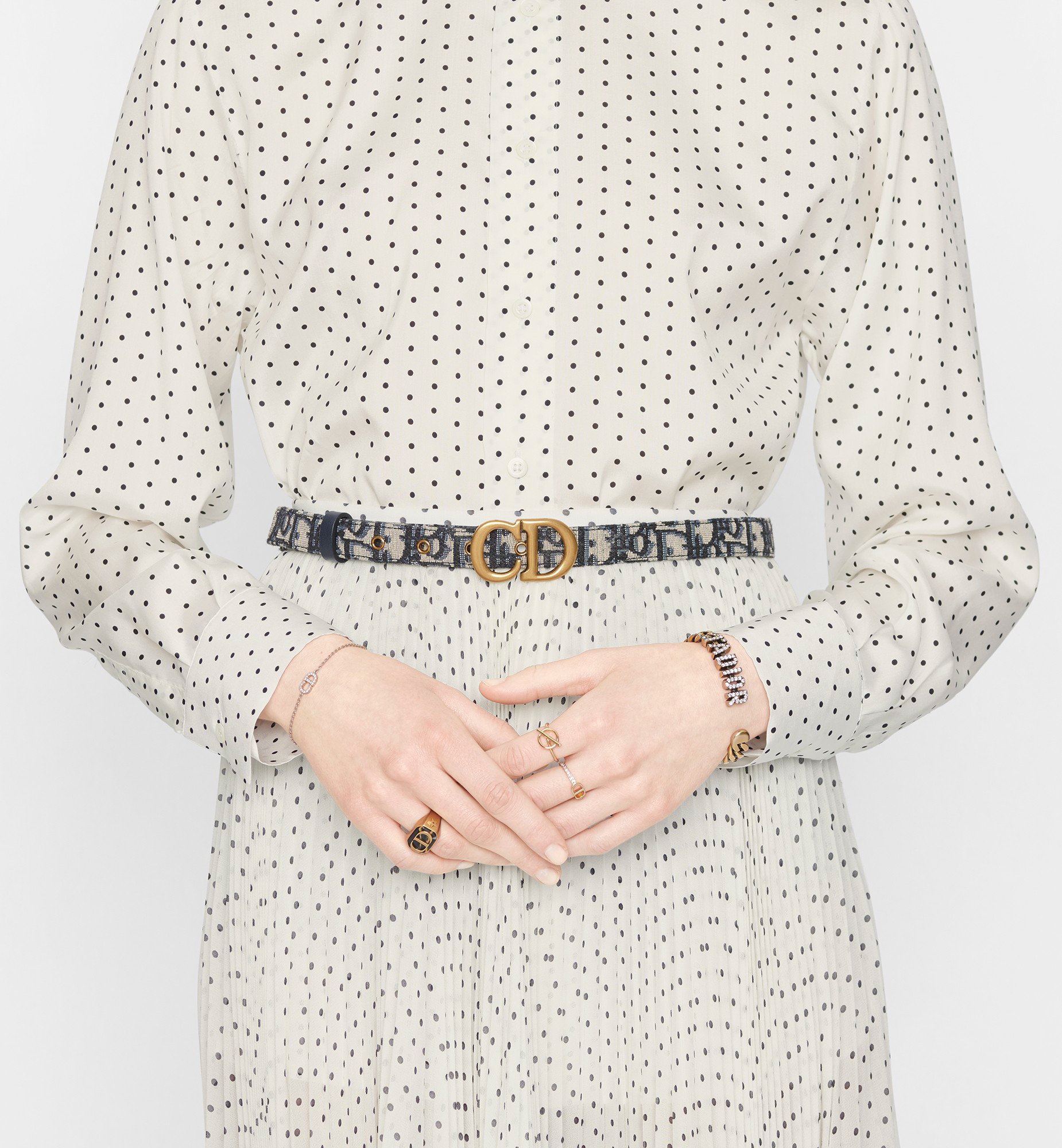 DIOR ベルト　白　SADLLE Reversible Saddle Belt Biscuit and Dusty Ivory Smooth