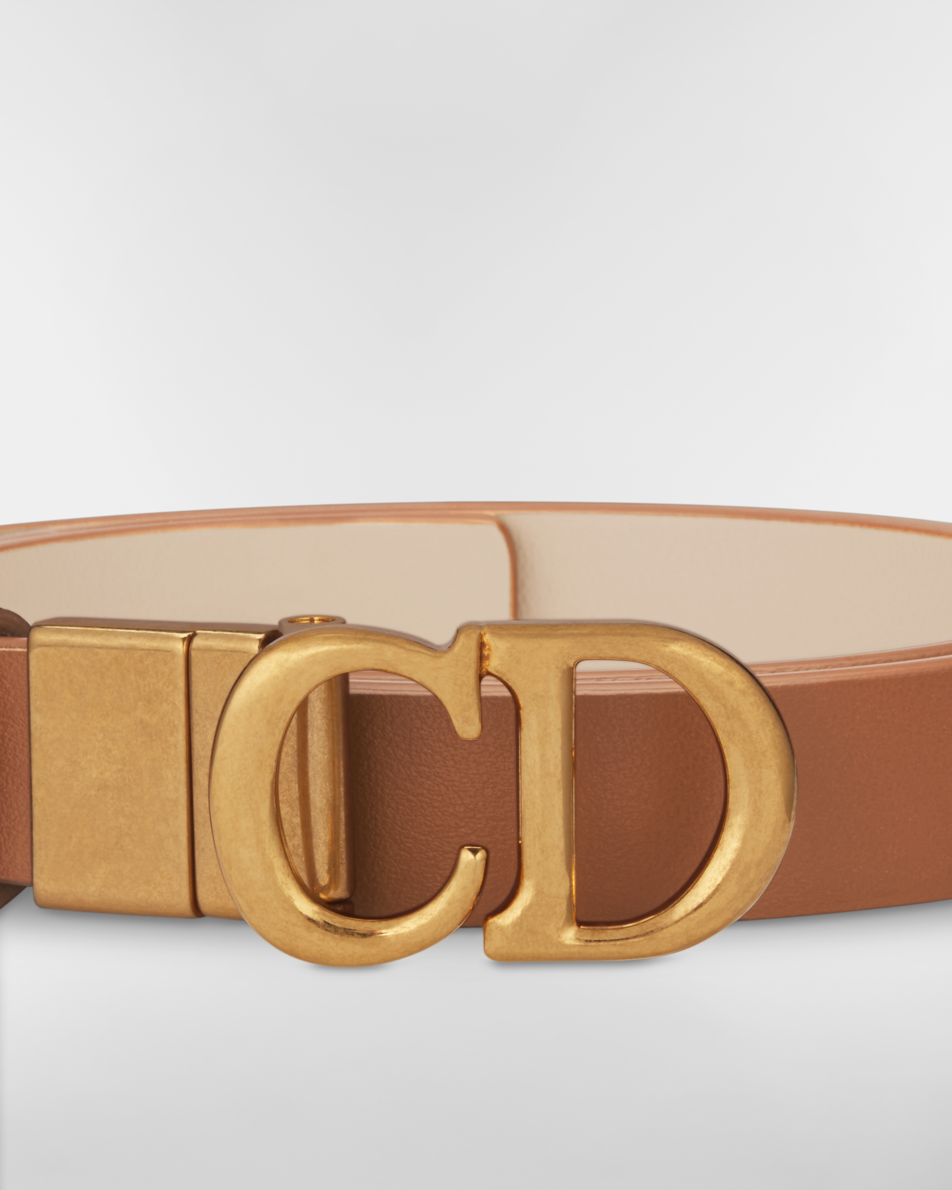 Reversible Saddle Belt Golden Saddle and Caramel Beige Smooth Calfskin, 20 MM E09