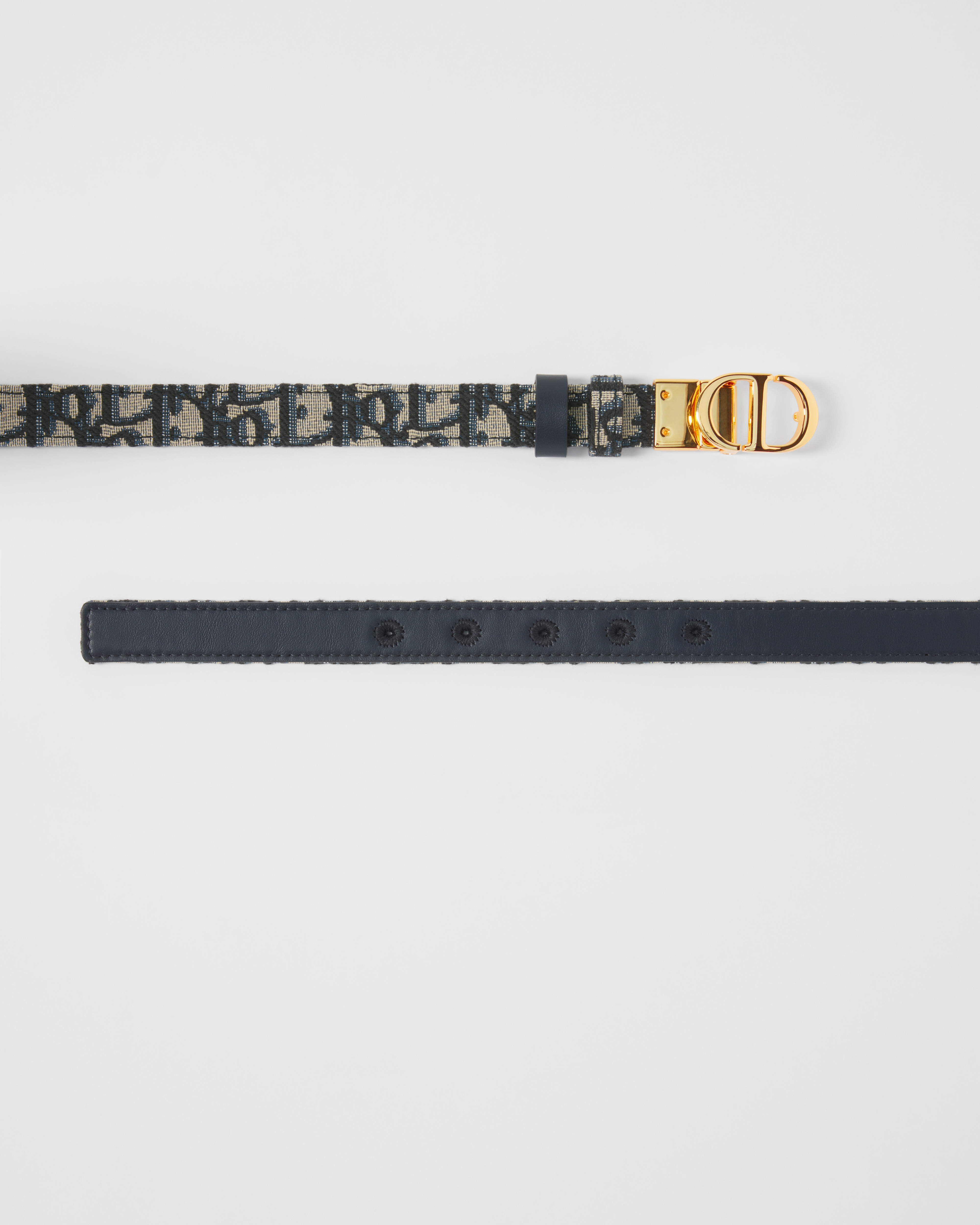 Cinturón reversible 30 Montaigne Piel de becerro lisa y Dior Oblique en jacquard azul, 20 mm E06