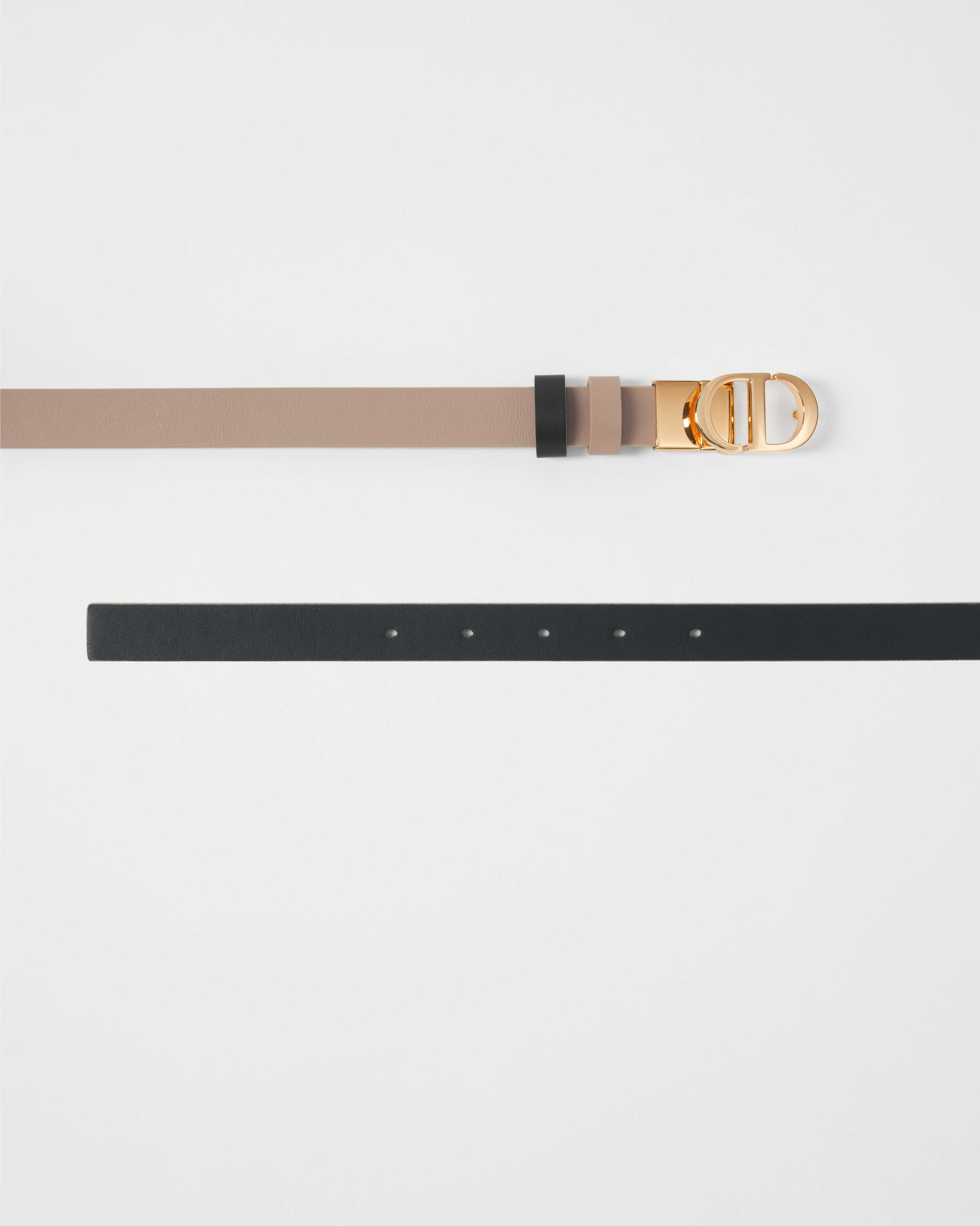 30 Montaigne Wendegürtel Glattes Kalbsleder in Haselnussbraun und Schwarz, 20 mm E06