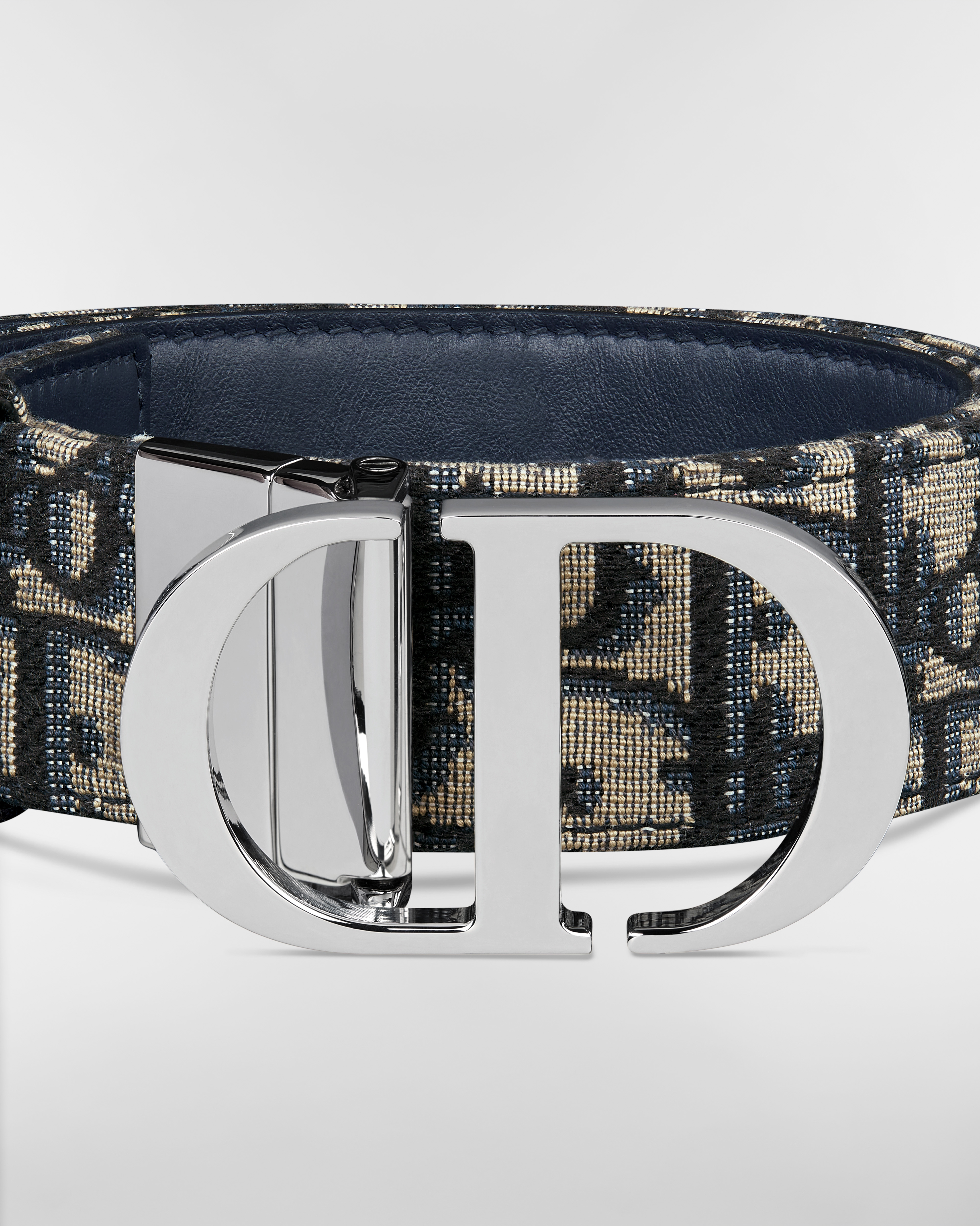 30 Montaigne Reversible Belt Blue Smooth Calfskin and Dior Oblique Jacquard, 35 MM E09