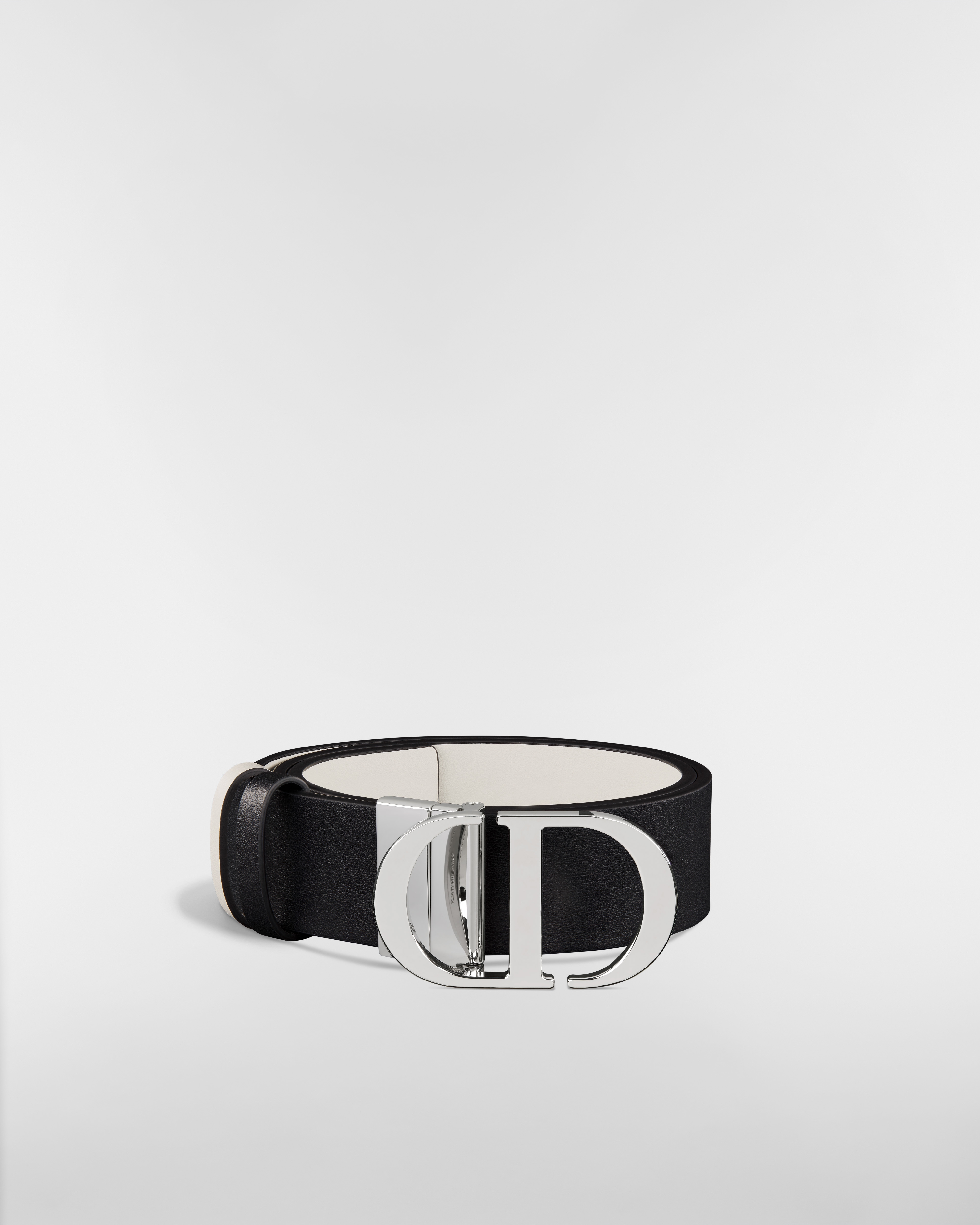 30 Montaigne Reversible Belt Black and Latte Smooth Calfskin, 35 MM E03