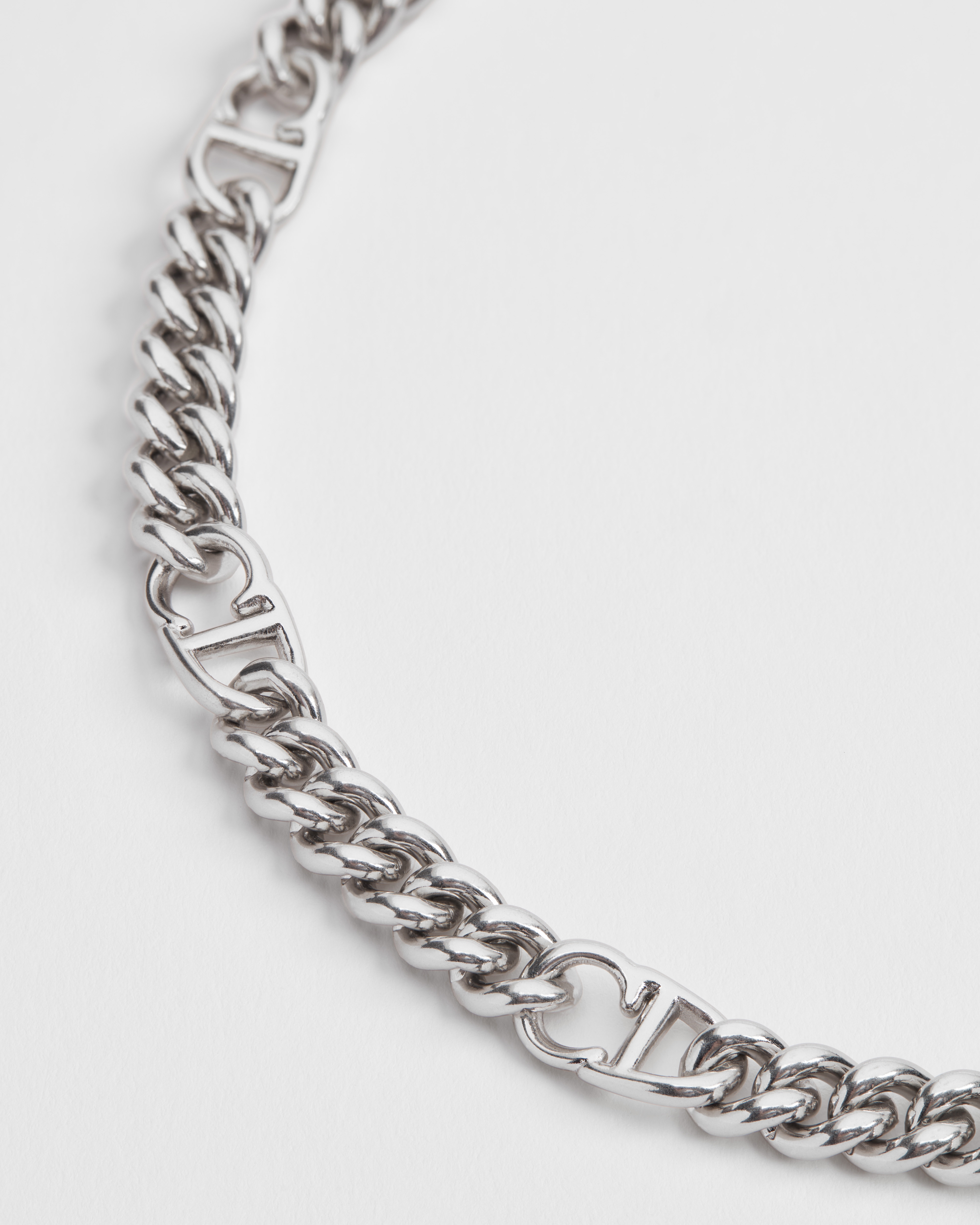 CD Icon Thin Chain Link Bracelet Silver-Finish Brass E09
