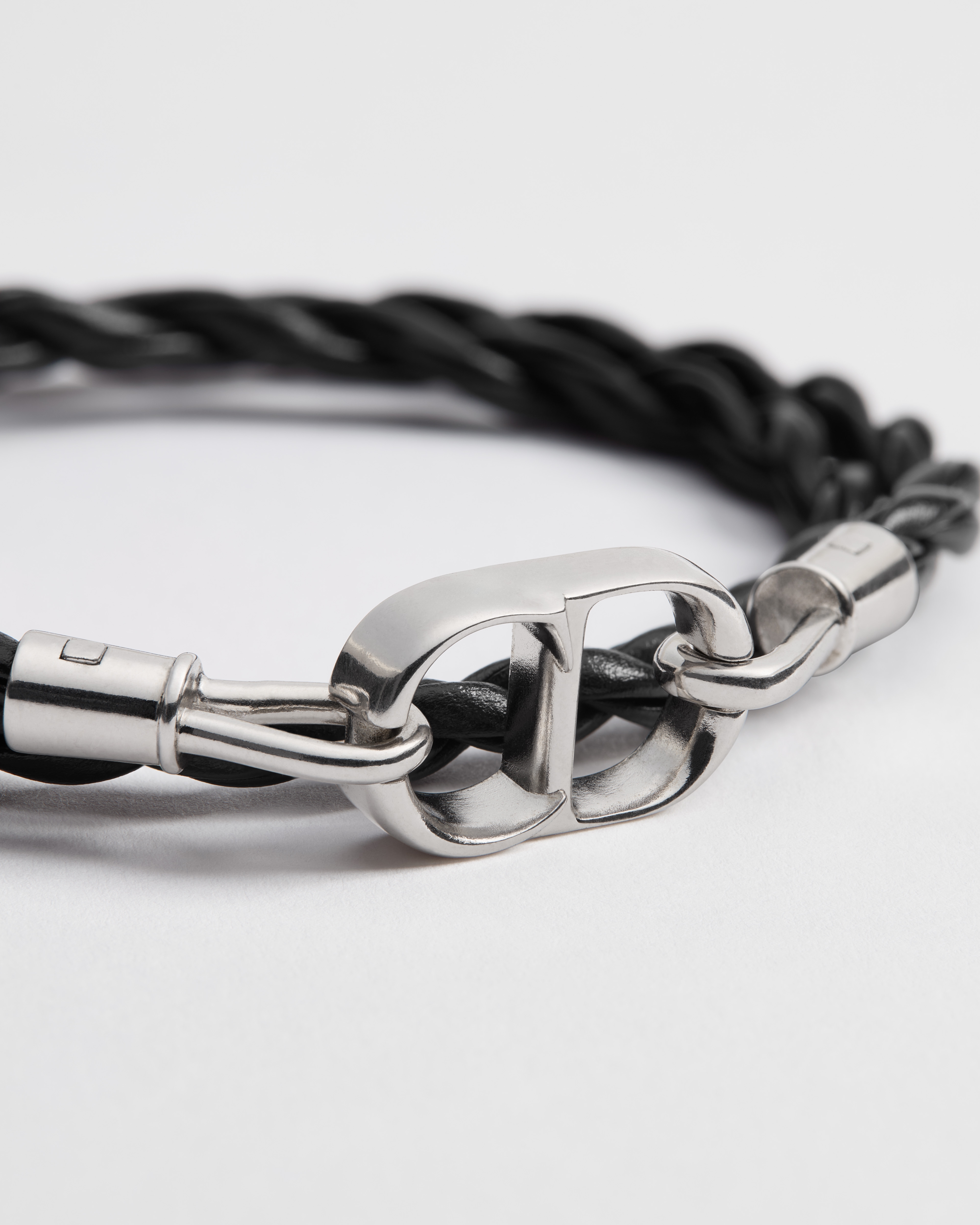 CD Icon Doppelarmband aus gewebtem Leder Kalbsleder in Schwarz und Messing mit Silber-Finish E09