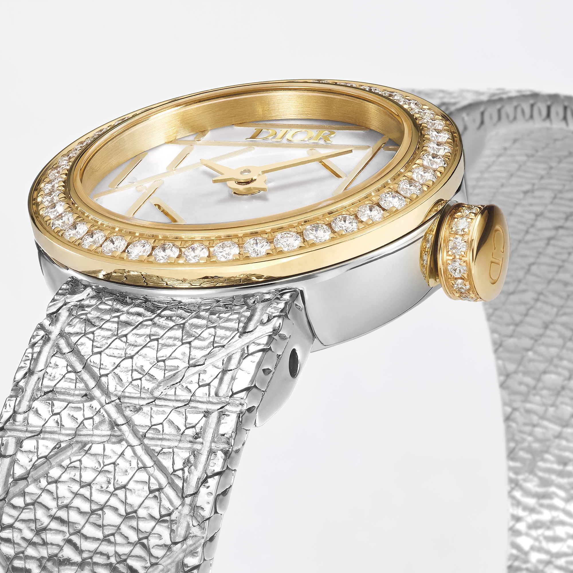 ساعة La Mini D My Dior قطر 19 مم، فولاذ وذهب أصفر وعرق اللؤلؤ الأبيض وألماس E03