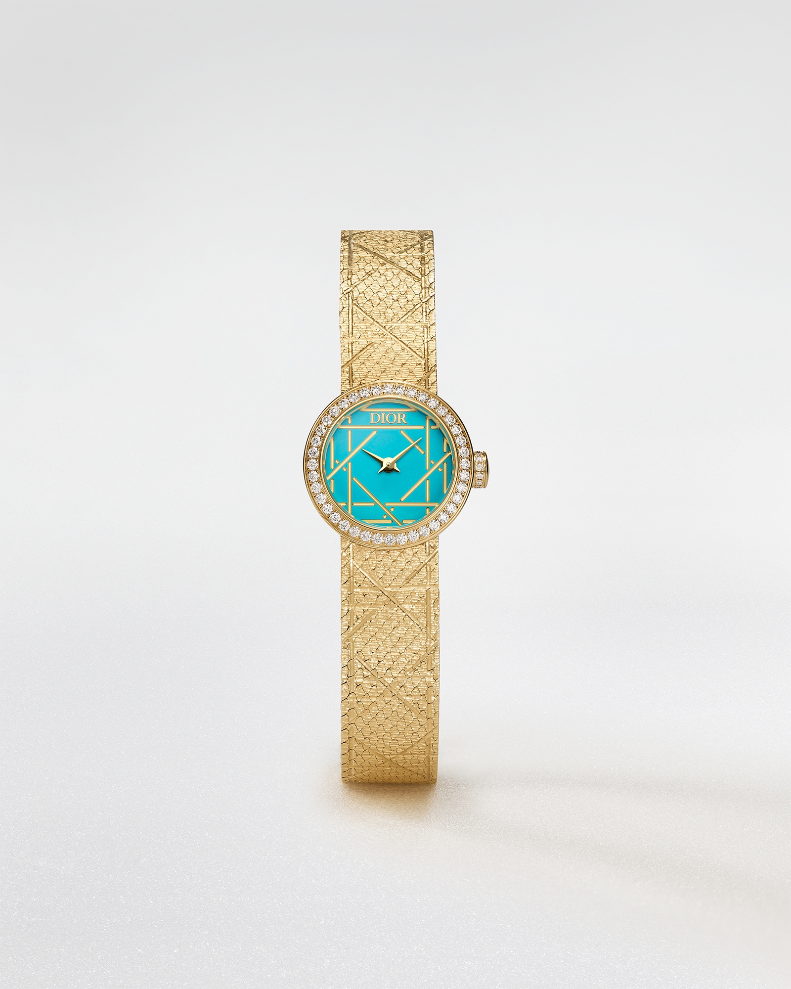 La Mini D My Dior Ø 19 MM, Yellow Gold, Turquoise Lacquer and Diamonds E01