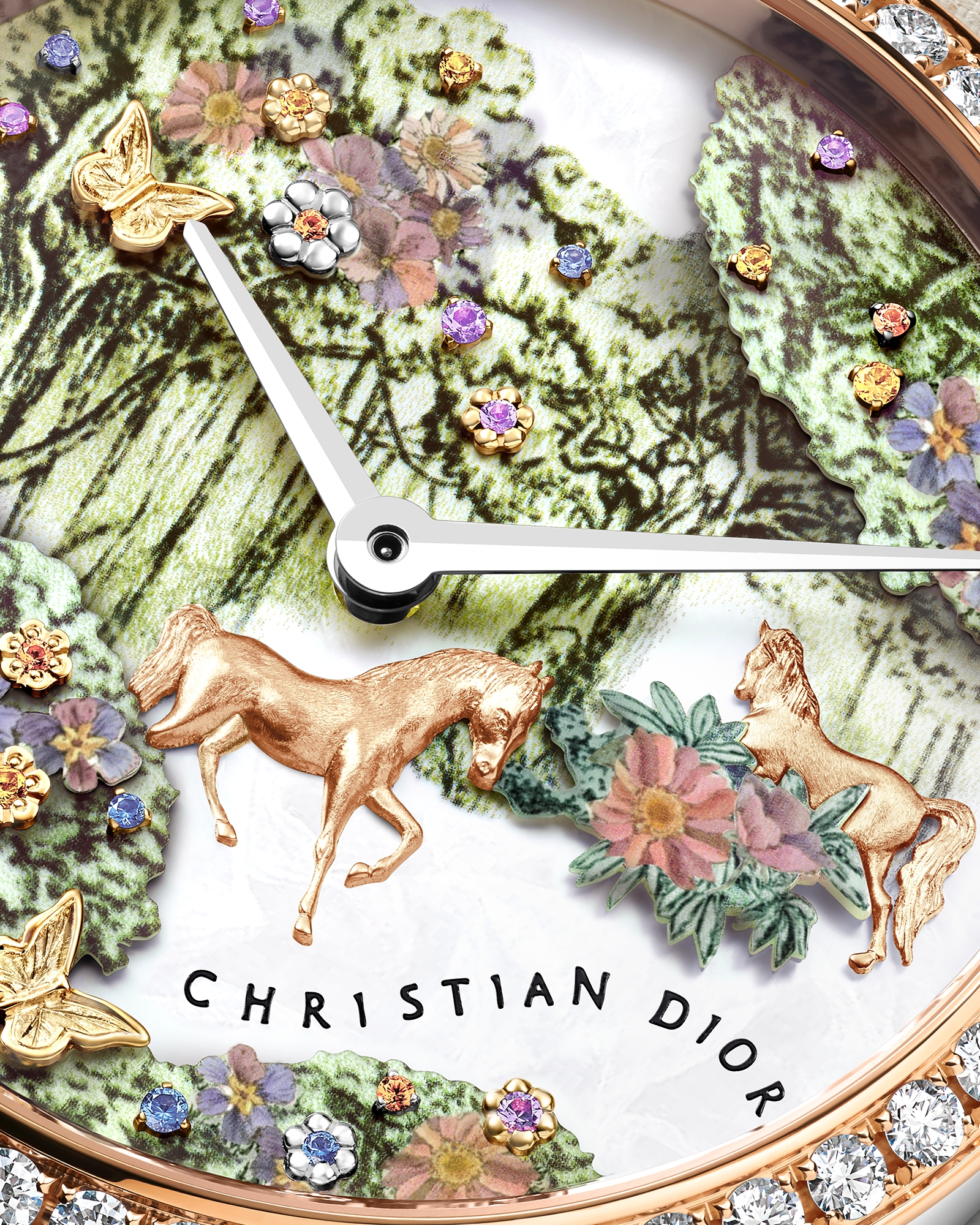 Dior Grand Soir Year of the Horse Ø 36 mm, กลไกการทํางานแบบอัตโนมัติ, สตีล, พิงค์โกลด์, มุก, เพชร, ไพลินสีน้ำเงิน, ไพลินสีเหลือง, อเมทิสต์ และสเปสซาร์ไทต์การ์เนต E03