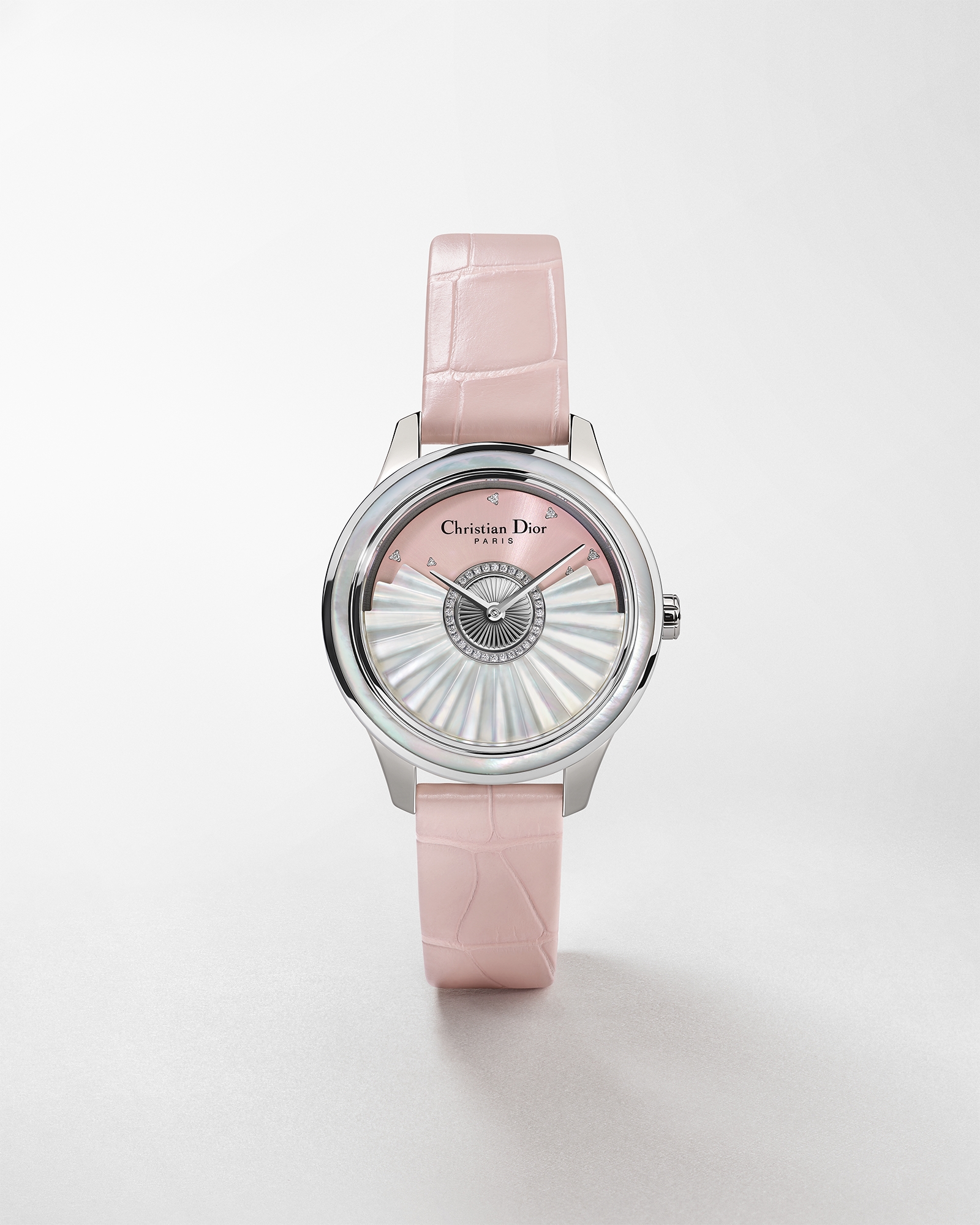 디올 그랑발 뮈게 Ø36mm 오토매틱, 스틸, 마더오브펄, 다이아몬드 E01